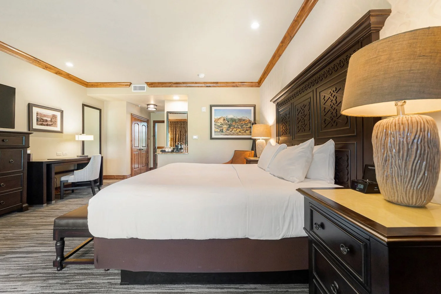 king bed