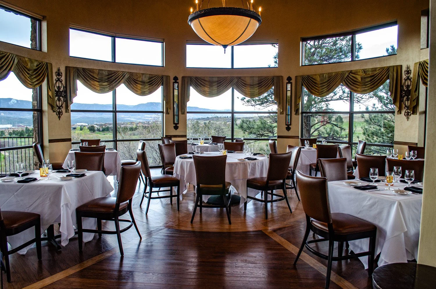 private dinner in the rotunda steakhouse