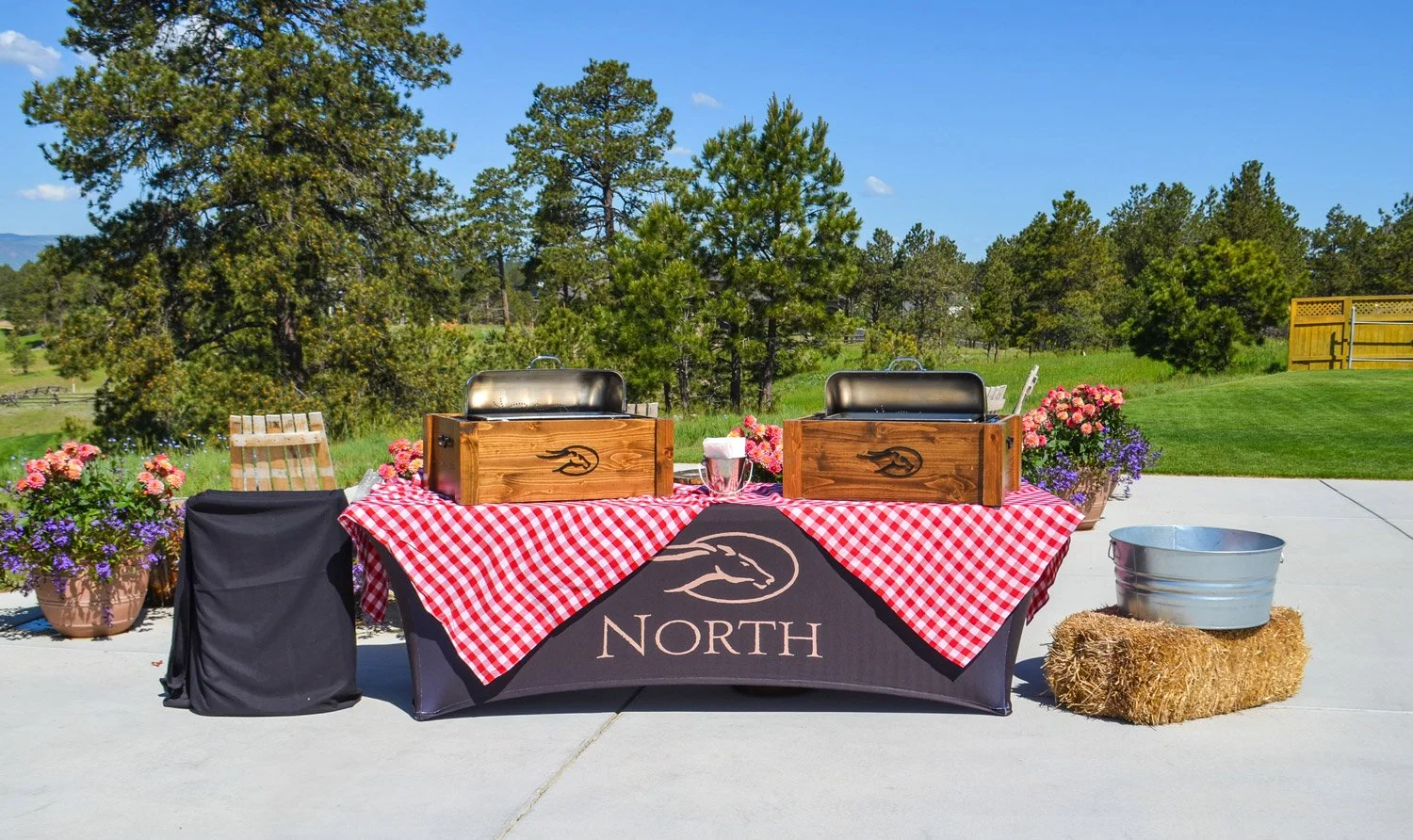 buffet setup at flying horse north clubhouse for after tournament