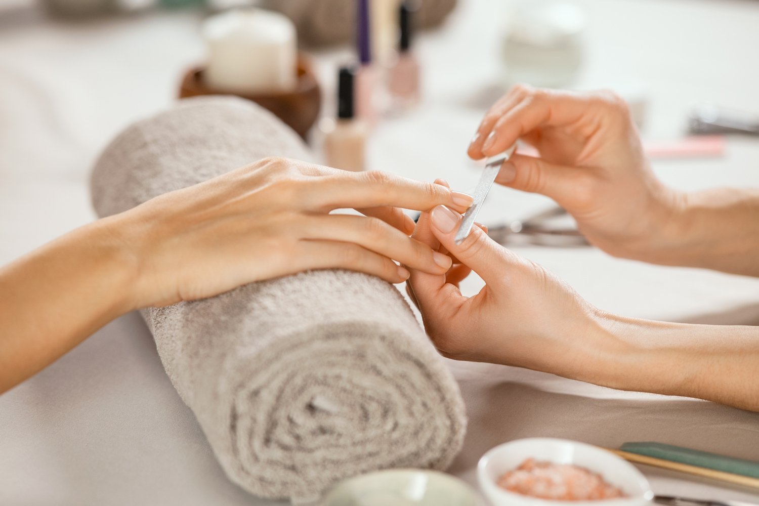 Essentials Manicure