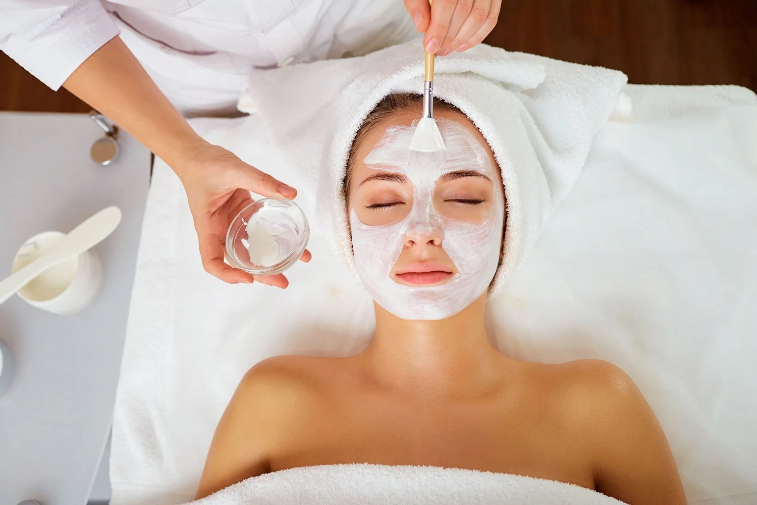 Firming & Lifting Facial