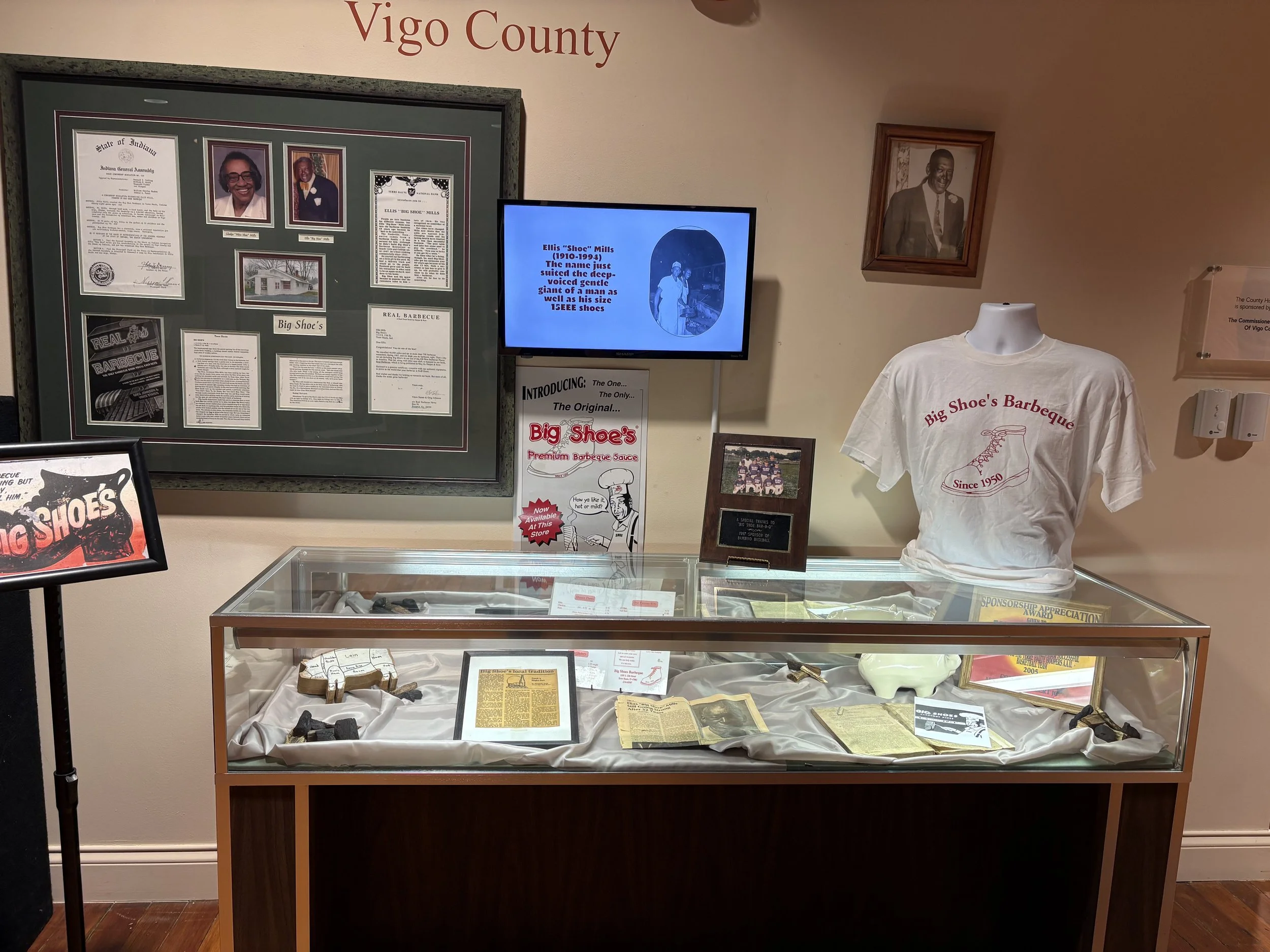NEW EXHIBIT HONORS BELOVED TERRE HAUTE RESTAURANT