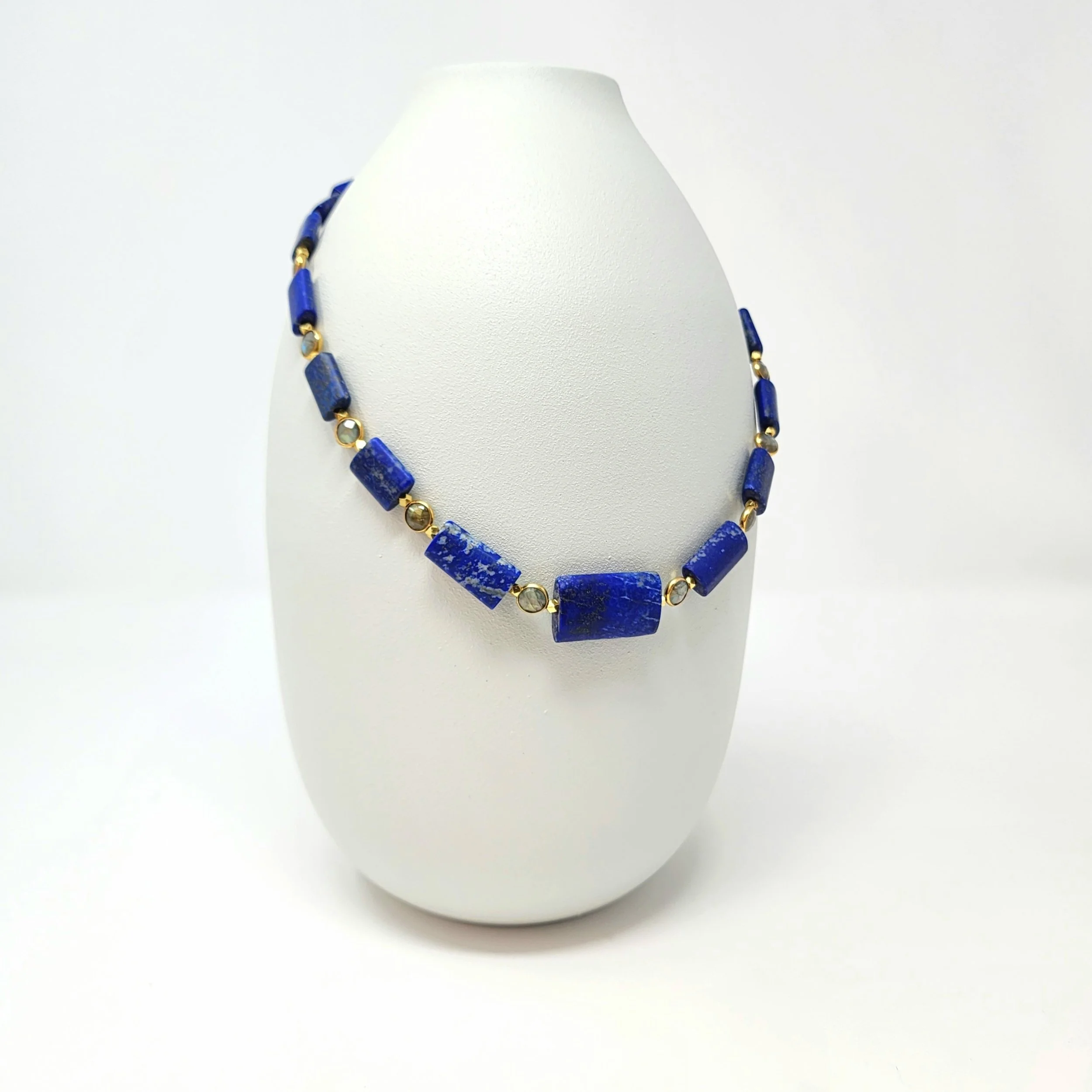 lapis-lazuli-and-labradorite-third-eye-chakra-necklace.jpg