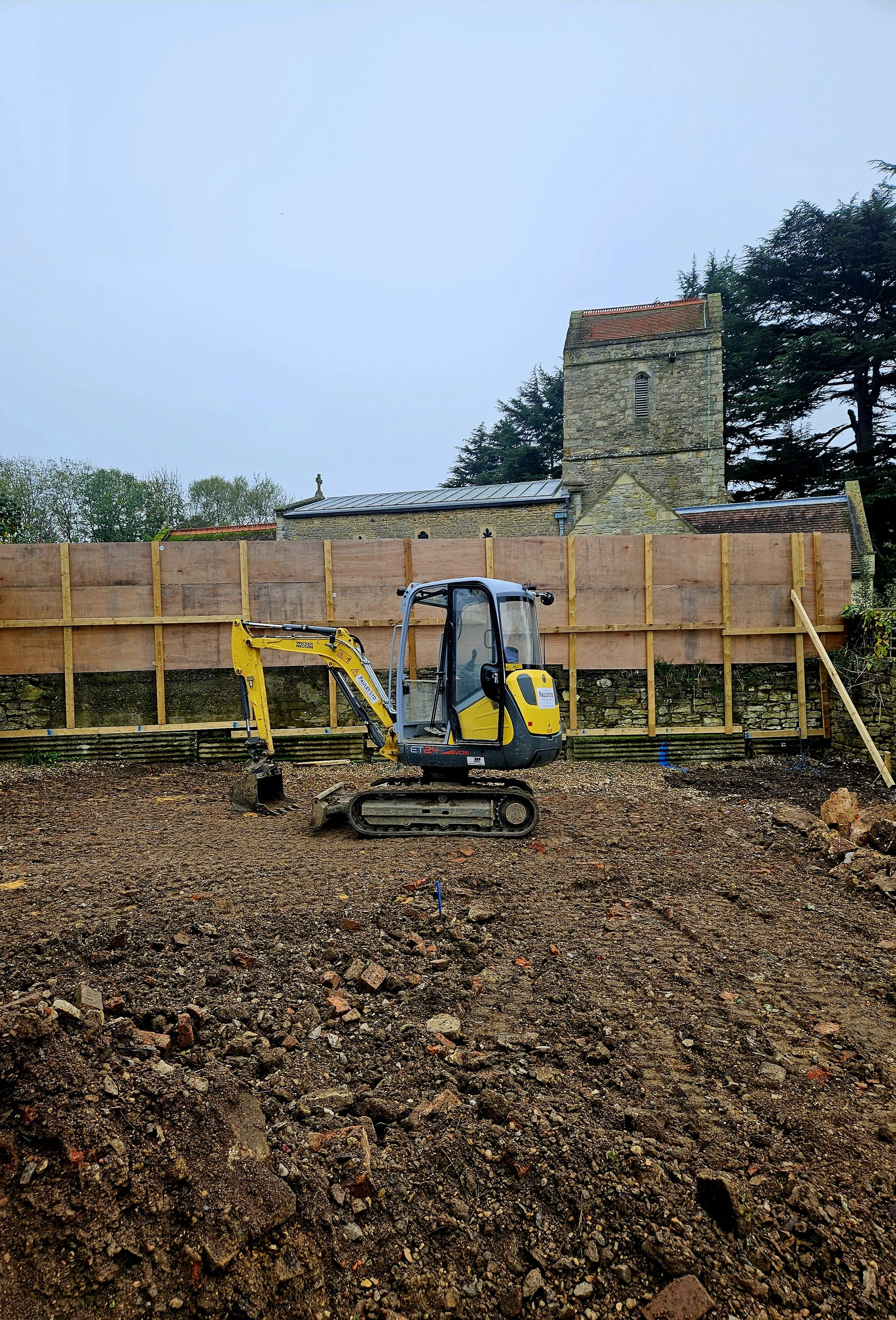 church-barn-new-bradwell-milton-keynes-mk13__digger__2023-06__01.jpg