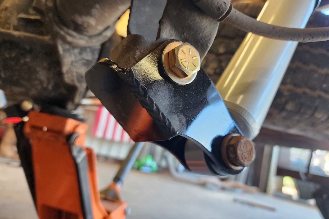 88-98 Chevy/GMC Shock Extenders — TRICK'D TOYS