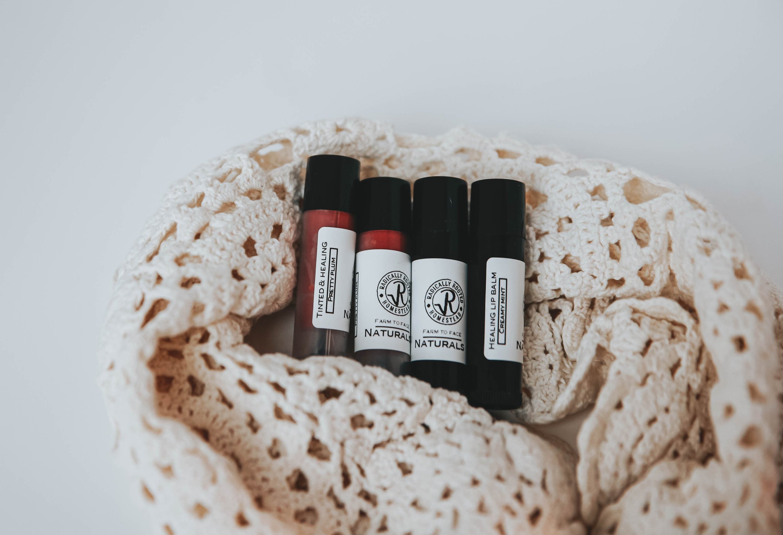 https://i.etsystatic.com/40041088/r/il/86b1fd/4489391560/il_fullxfull.4489391560_sz90.jpg