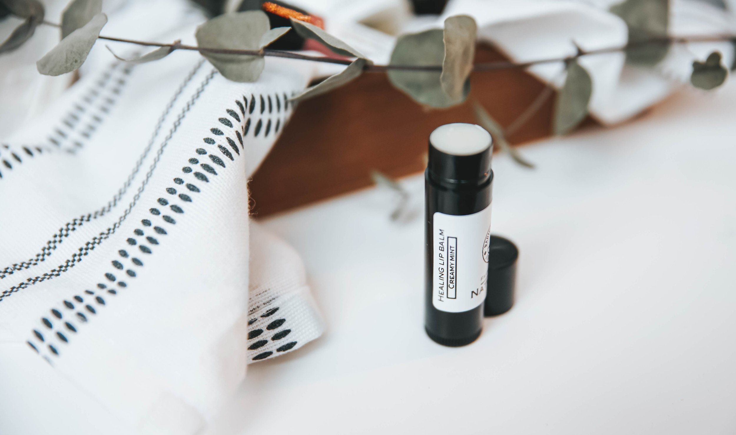 https://i.etsystatic.com/40041088/r/il/083870/4536875061/il_fullxfull.4536875061_fift.jpg