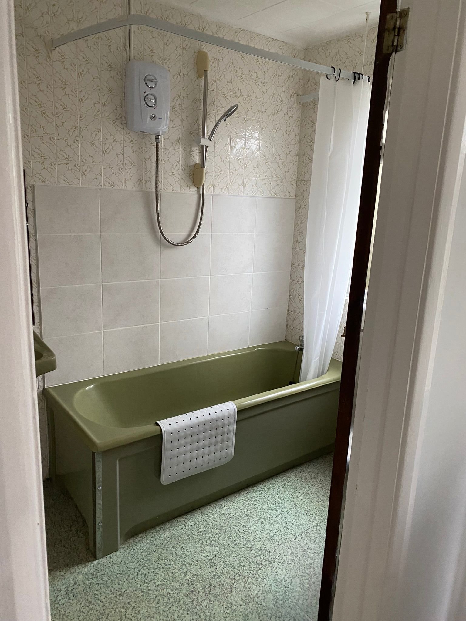 WhatsApp Image 2025-08-18 at 13.09.54 (6).jpeg