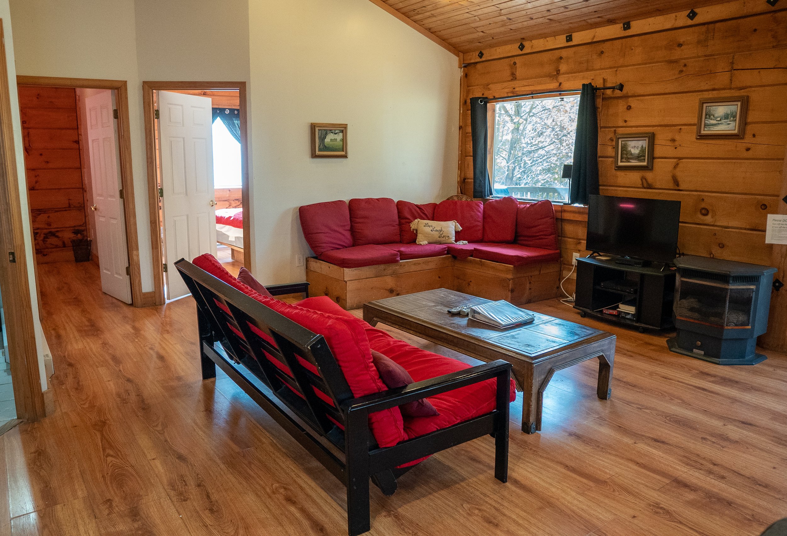 Burns Cabins-58.jpg