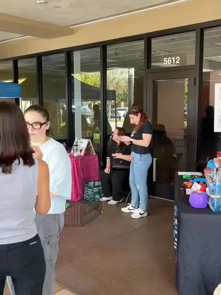 We&rsquo;re LIVE at the Pet Evolution Grand Opening 🎉🐾

Come celebrate with us and meet some adorable adoptable pups who are ready to steal your heart 💘🐶

Today&rsquo;s lineup includes:

✨ Dog Adoptions (that&rsquo;s us!)
🐕 Dog Trainer on site
?