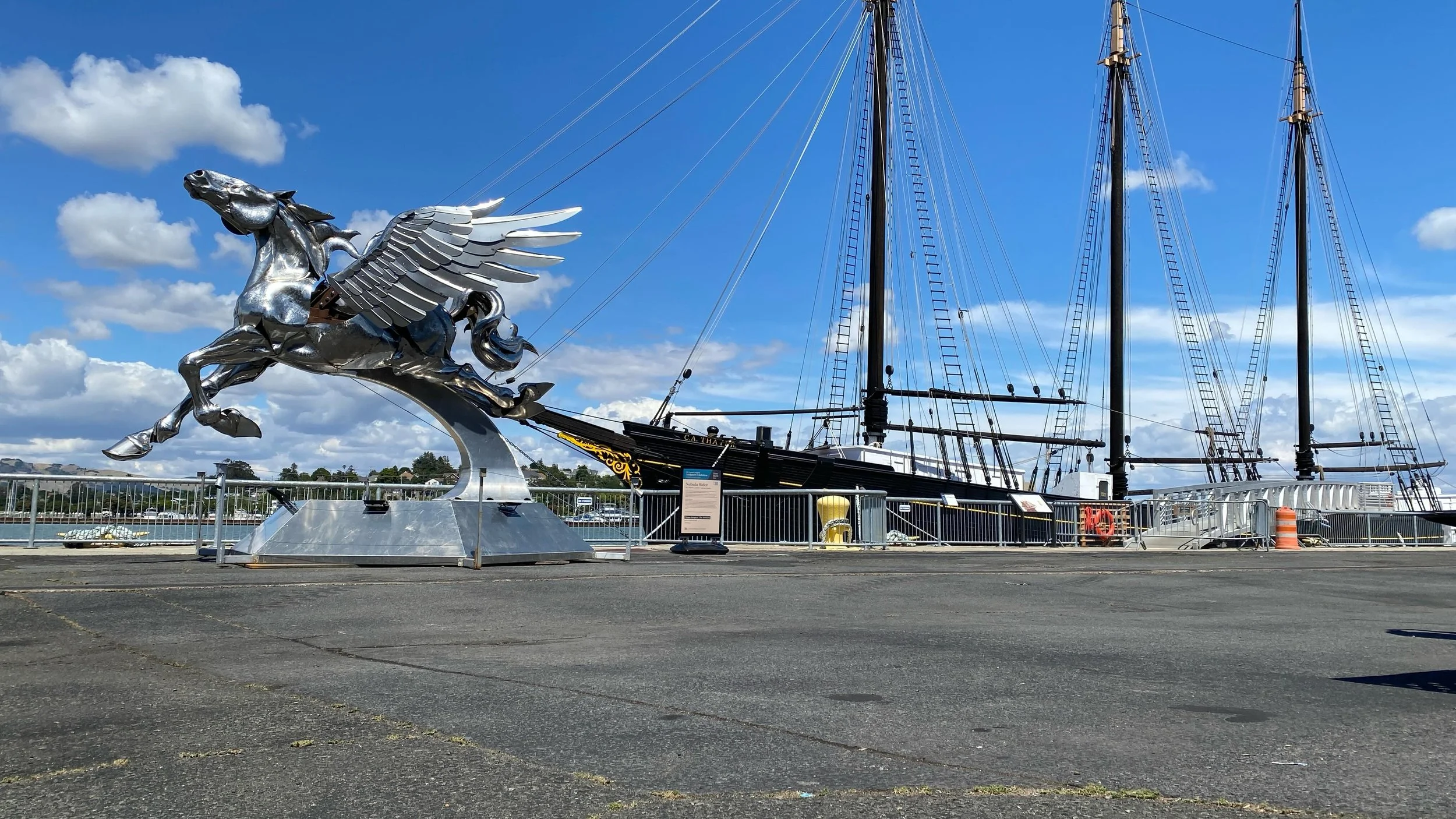 We heard through the grapevine that Nebula Rider made quite the buzz when it was driving through Vallejo on its way to Mare Island, home for the next year
.
Come check out this magnificent work by @adrian_landon on the waterfront outside of The Mare 