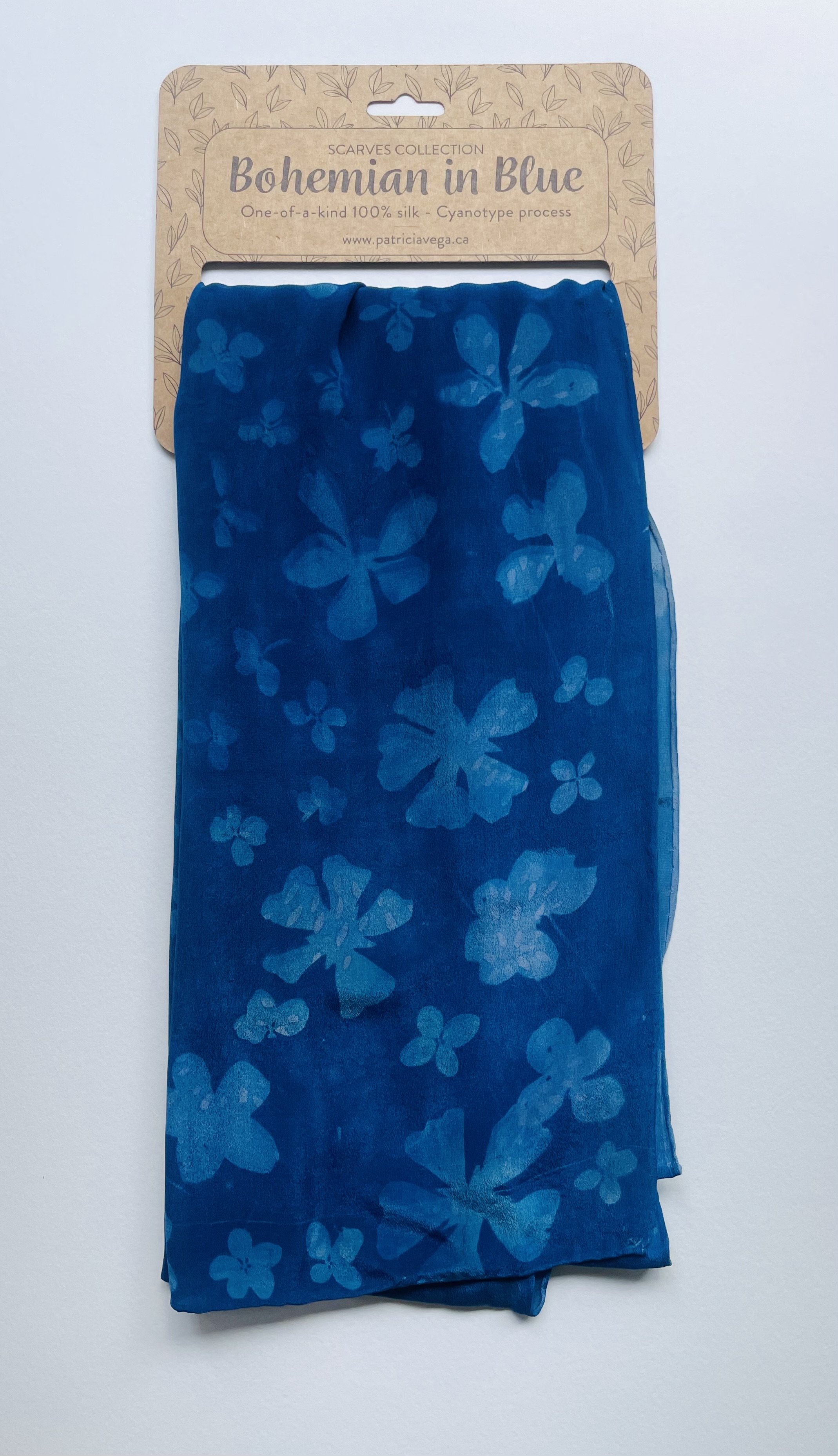 015c flowers pattern white scarf.jpg