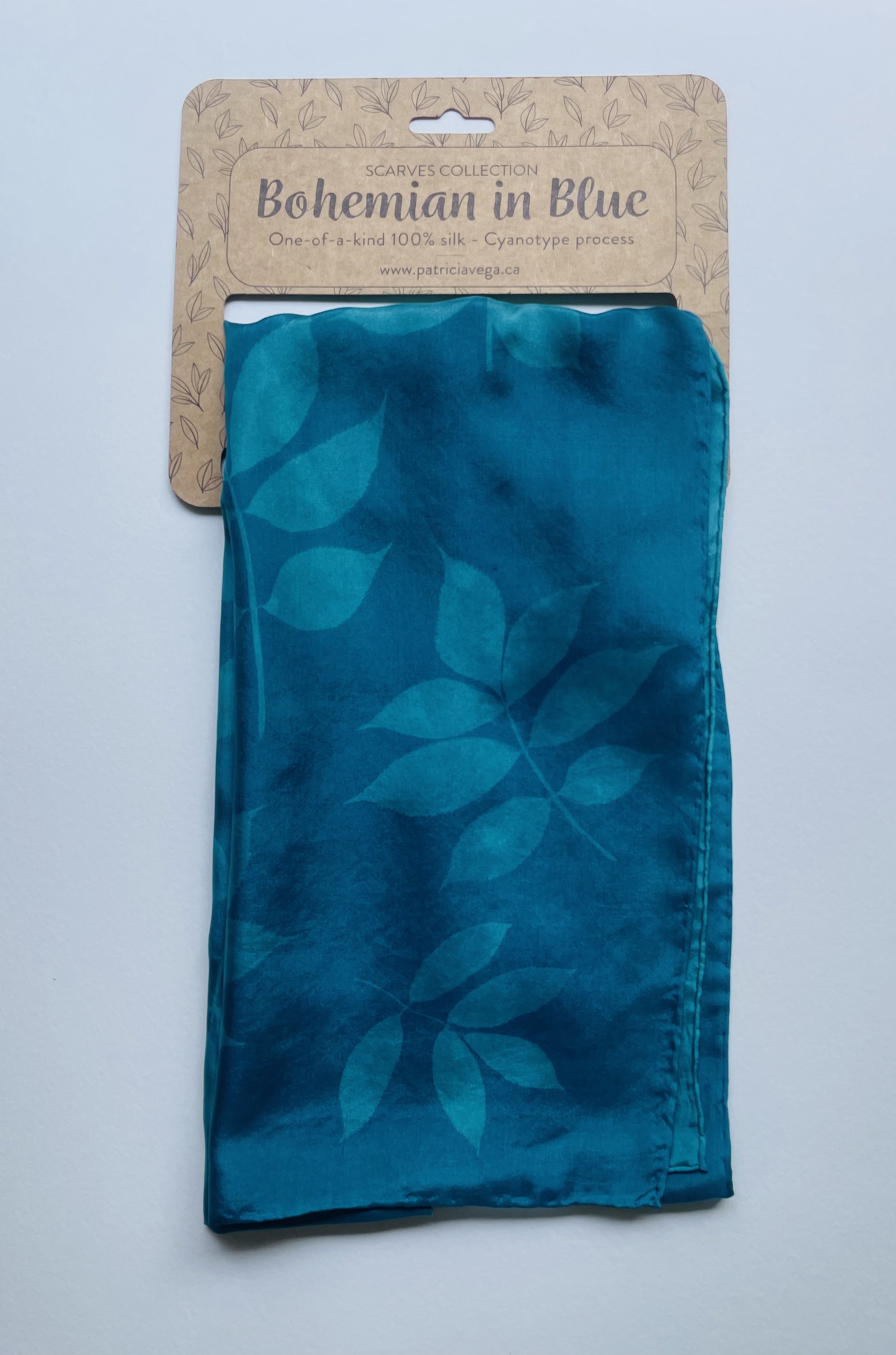 09c dogwood pattern with green scarf.jpg