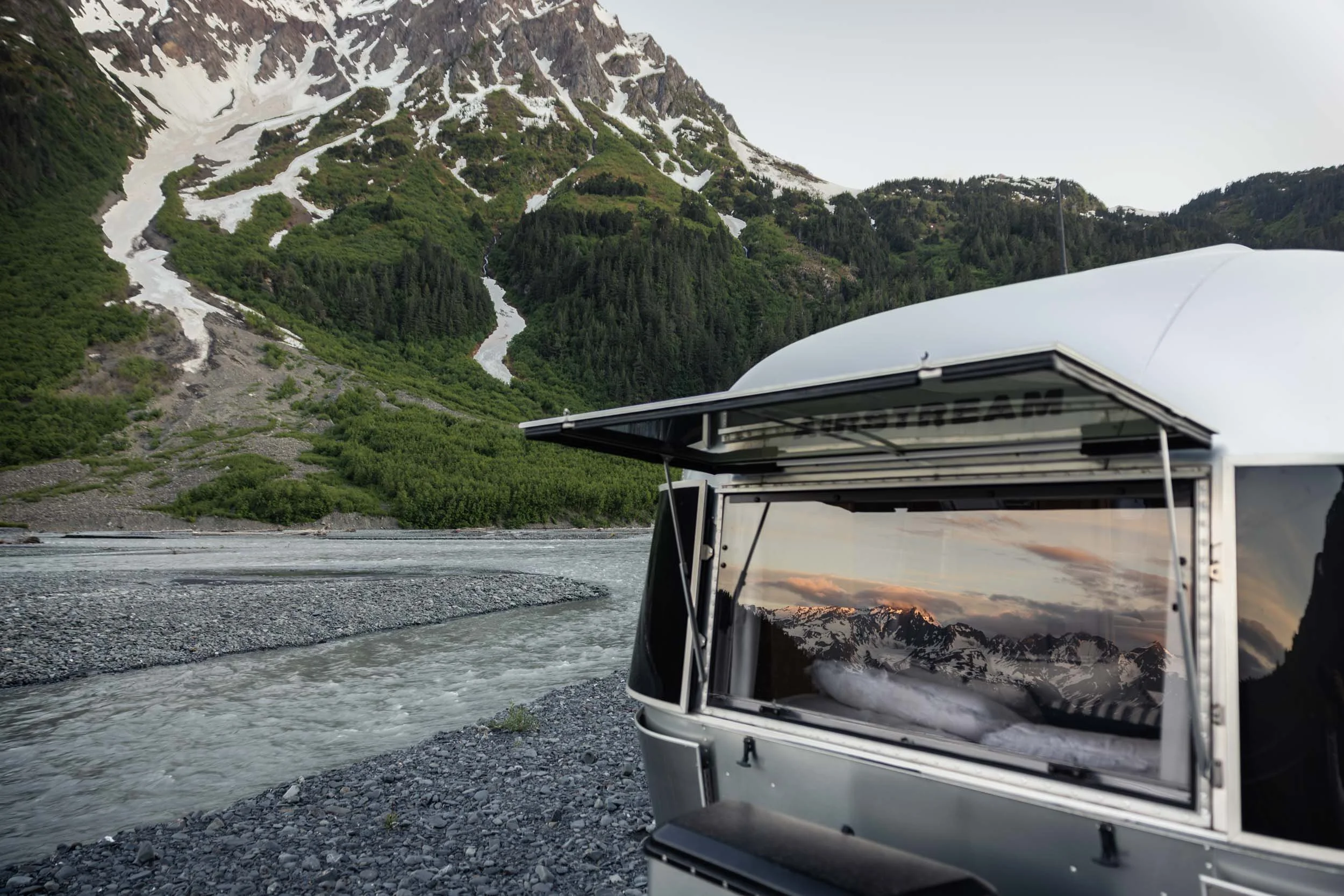 airstream-exit-glacier-reflection-view-alaska.JPG
