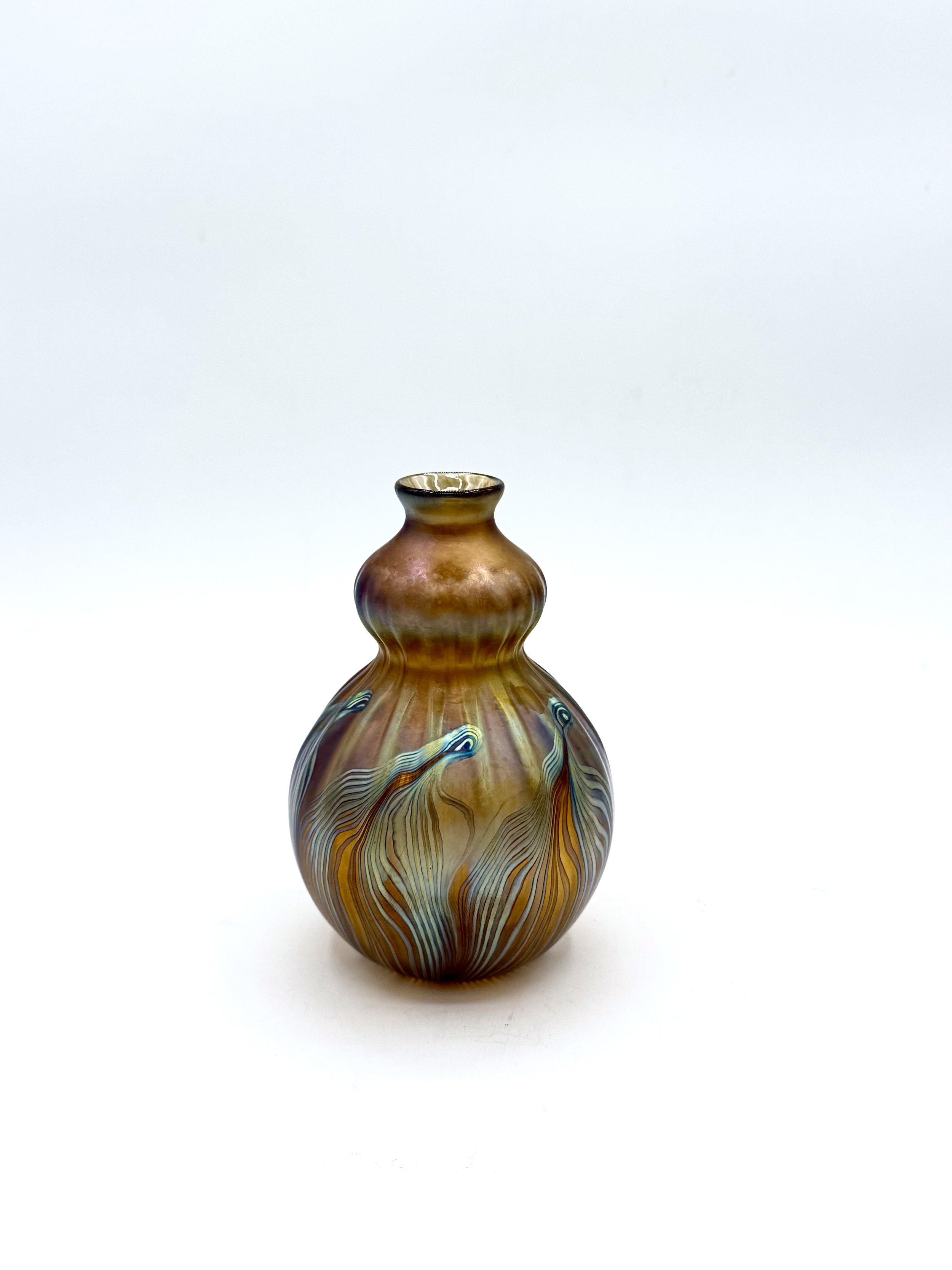 #26 - Purple/Gold Vessel