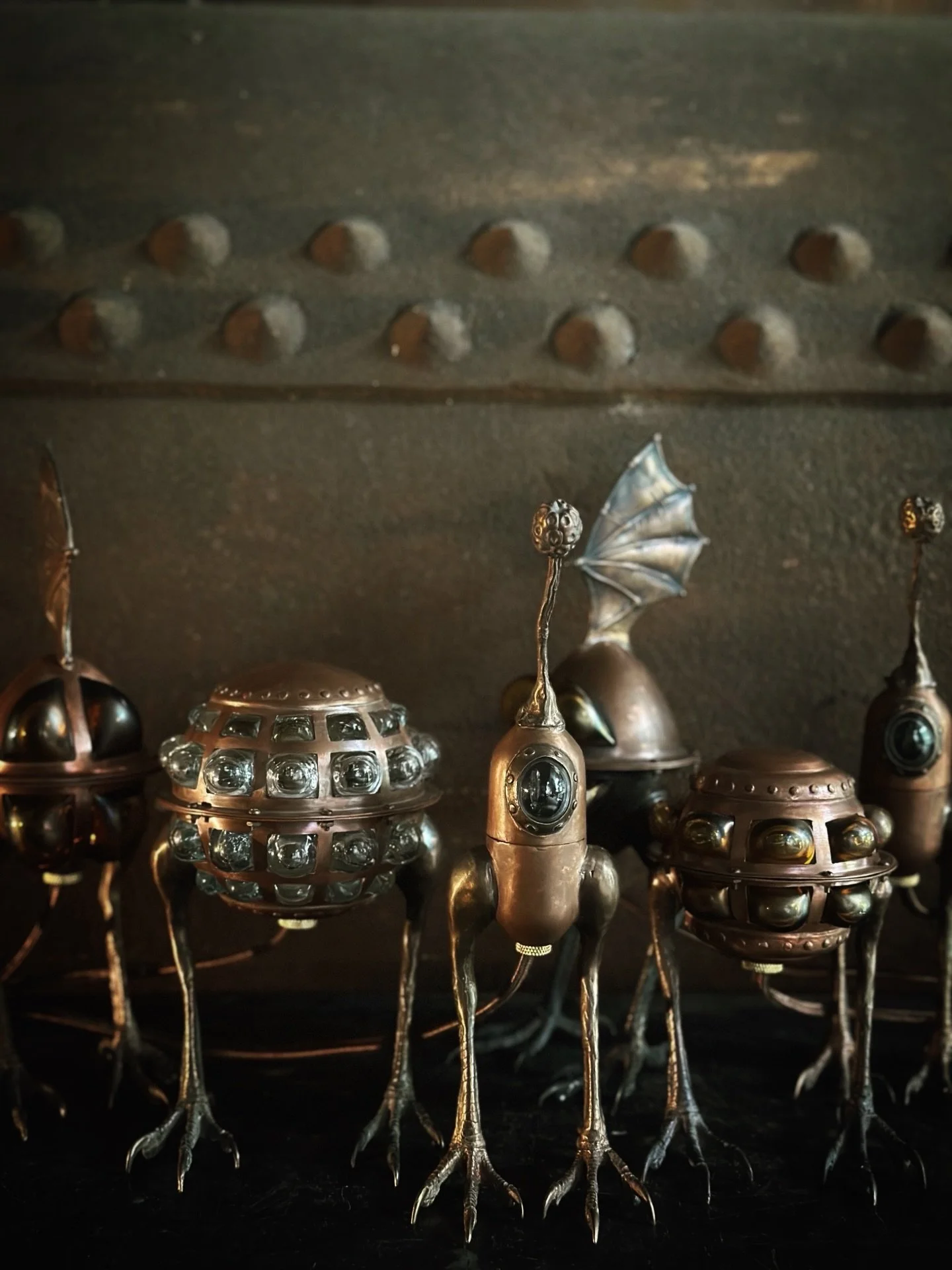 Just your typical assortment of lighting

#iconiclighting #metalwork #glassblower #losangelesart #evanchambersobjects