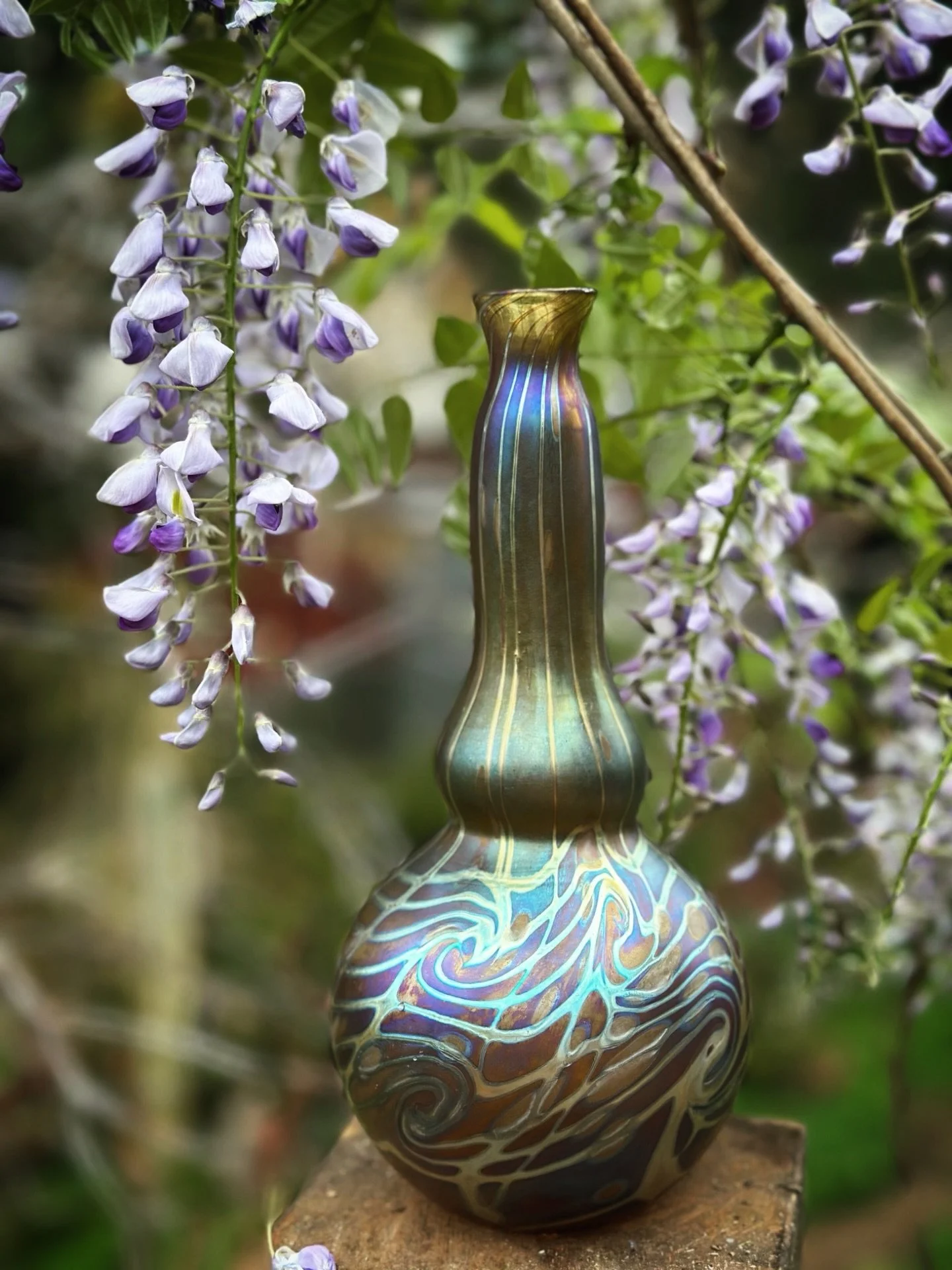 Spring. 

#glassblower #glasswork #evanchambersobjects #losangelesartist #glassart