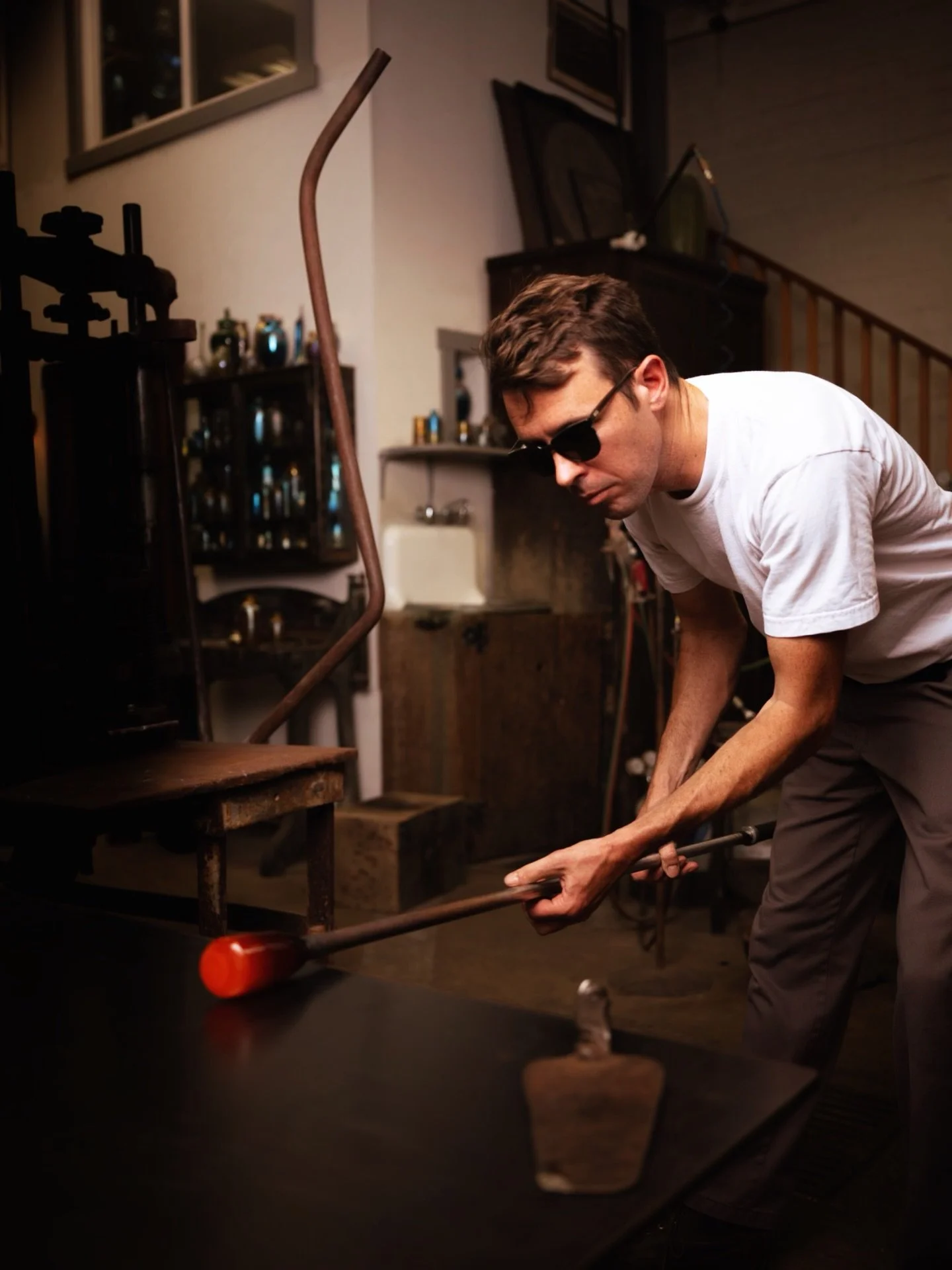 Back in the saddle 

#evanchambersobjects #glassblowing #artneuveau #interiordesign #glassworks