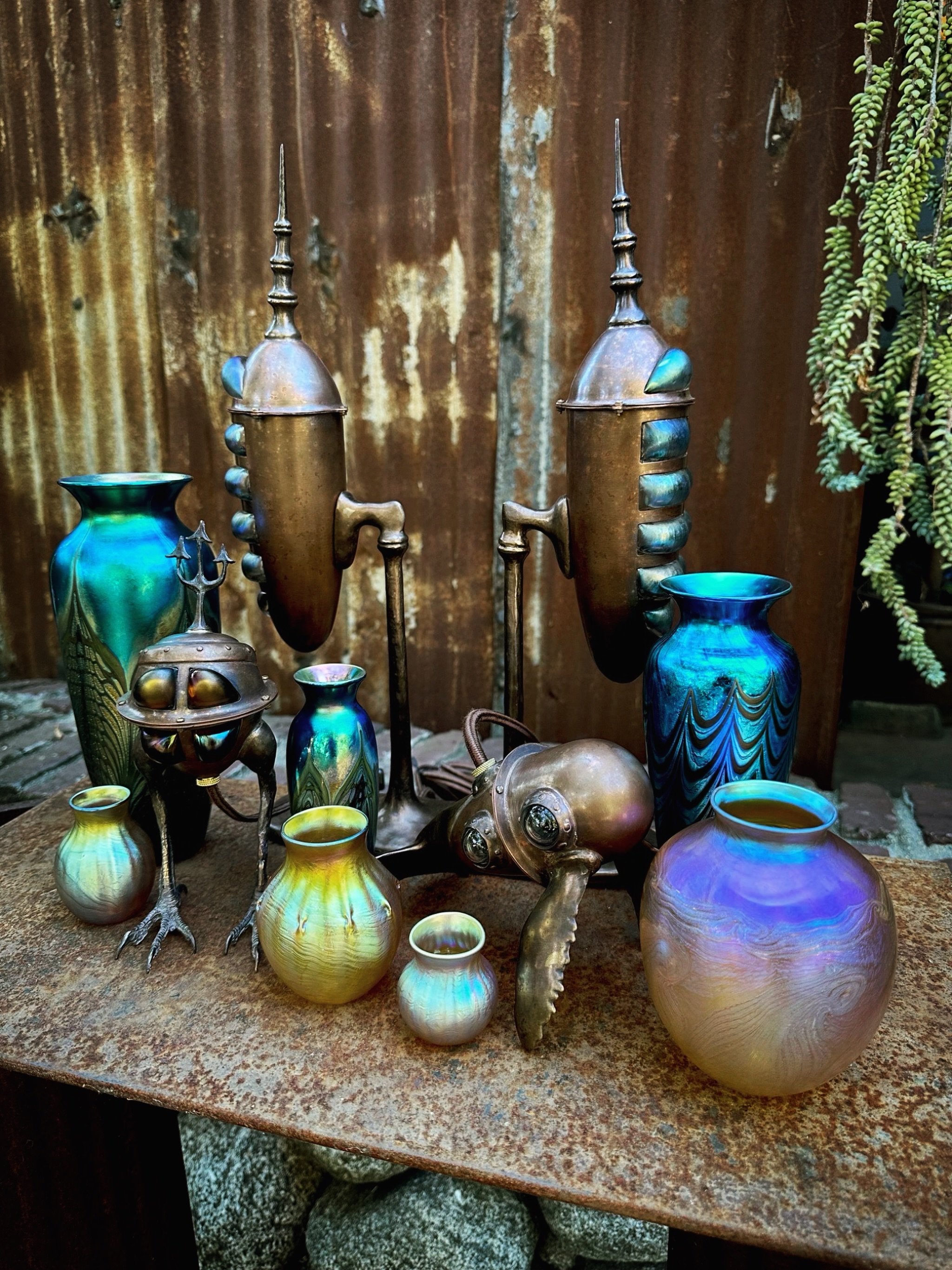 Monday

#glassblower #interiordesign #iconiclighting #evanchambersobjects #glassartist