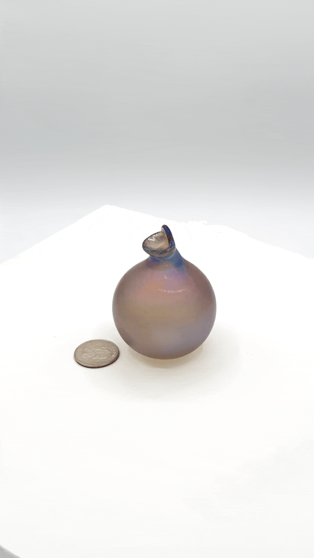 43GlassVid.gif