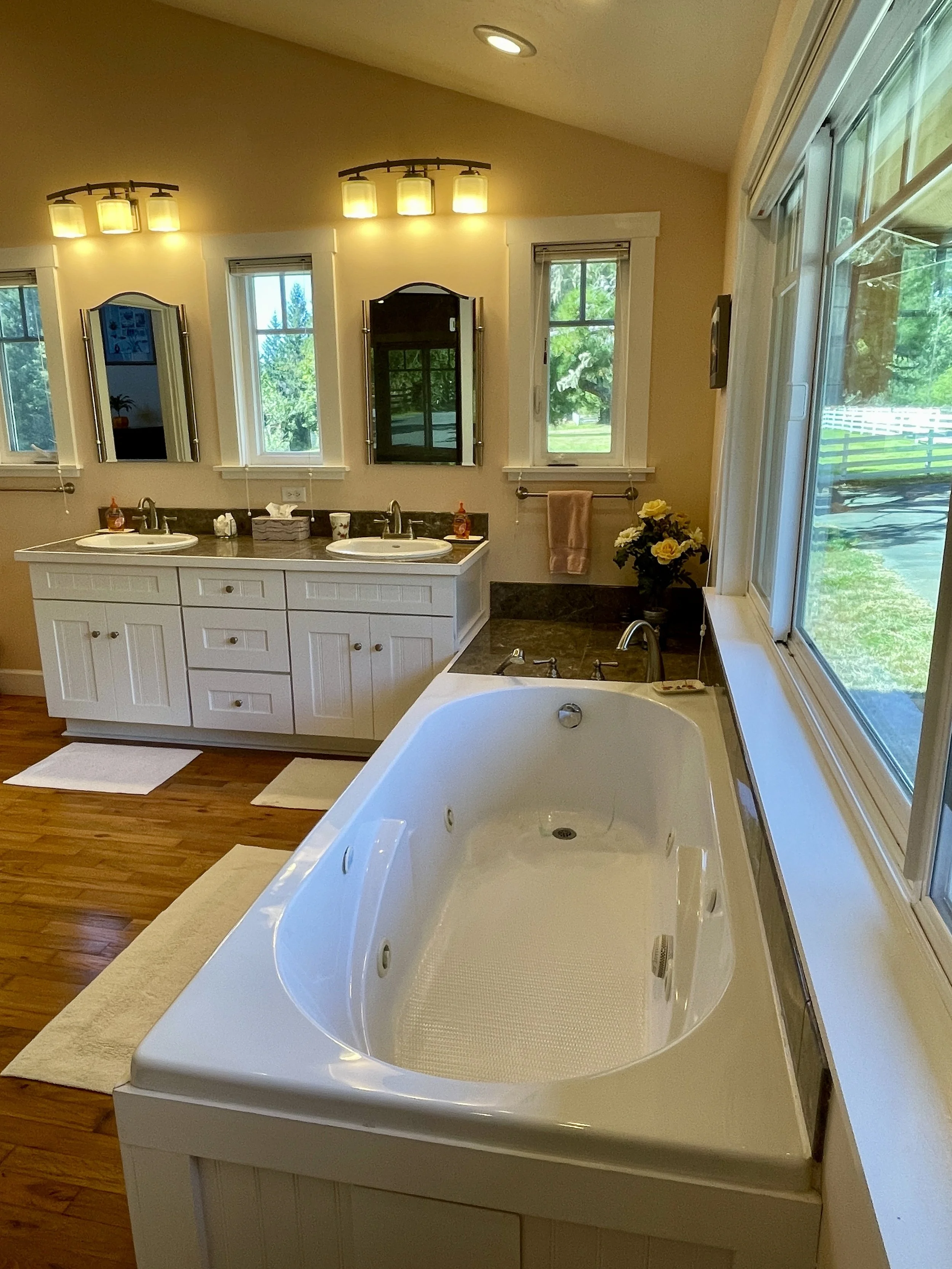 Main House Master Bathroom