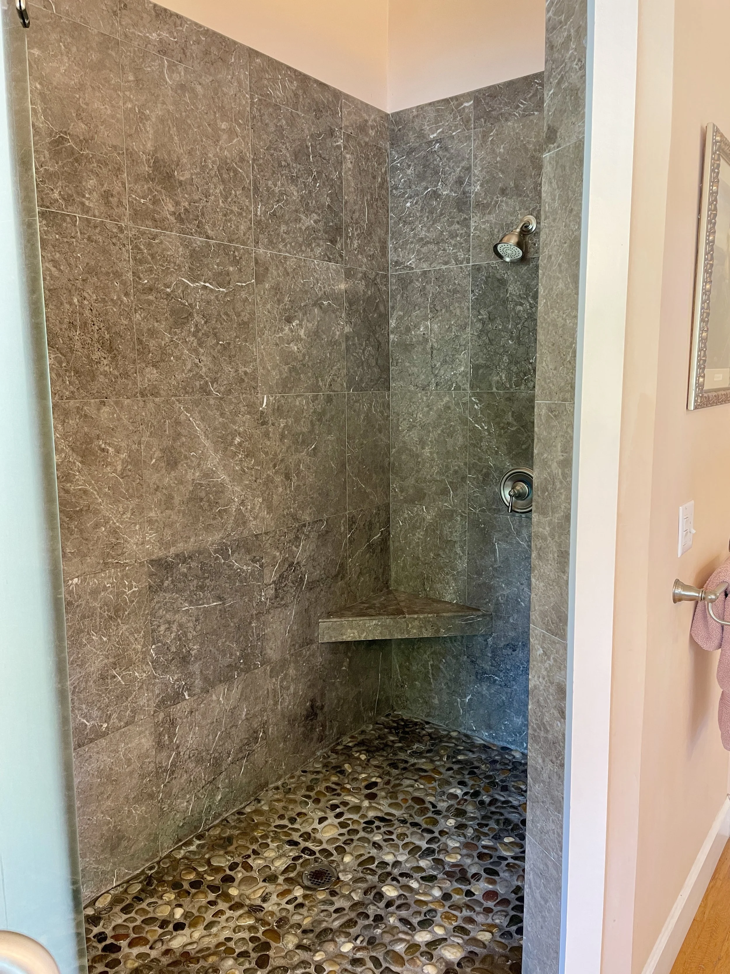 Main House Master Bathroom