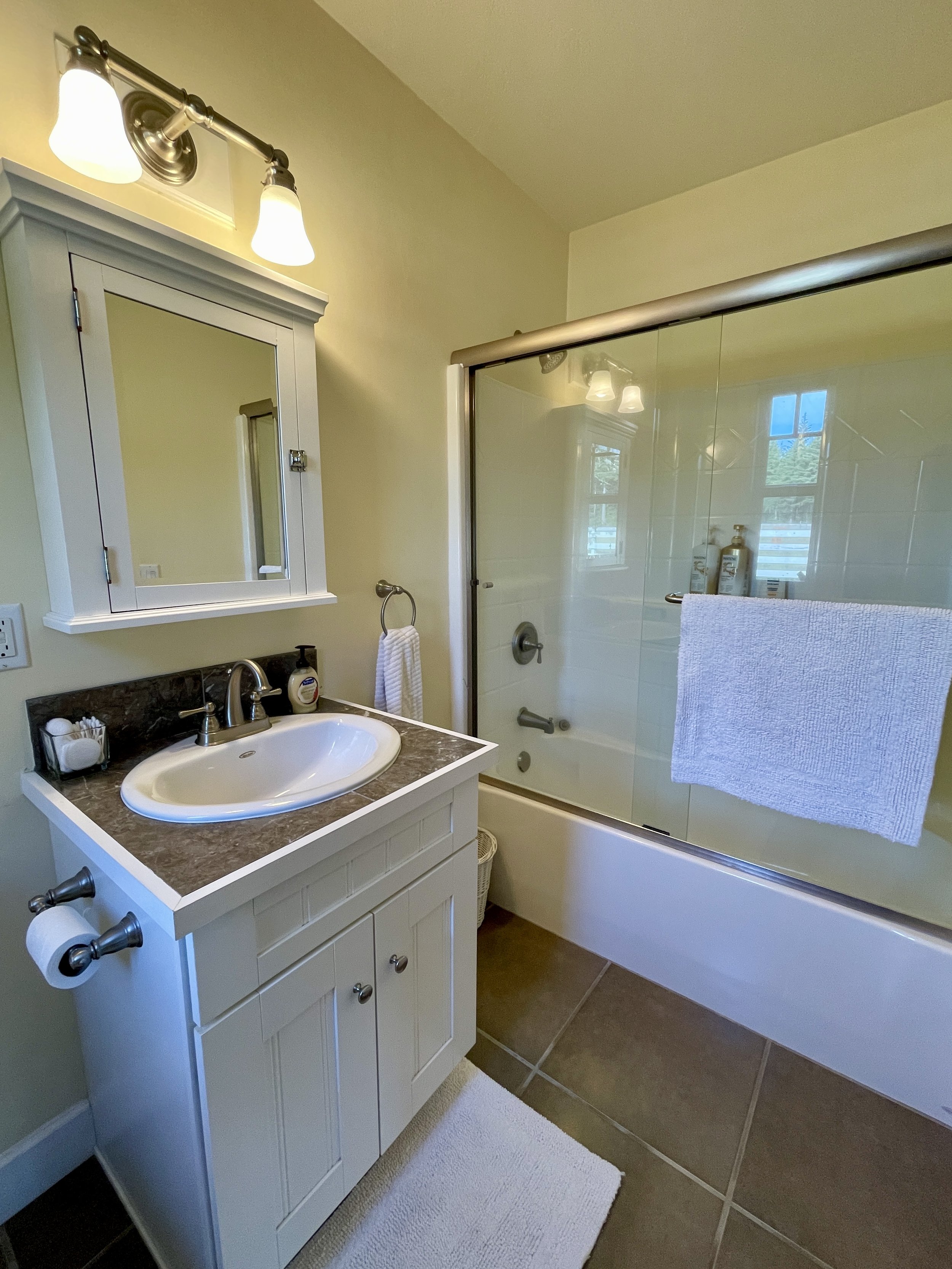 Detached Studio Bathroom