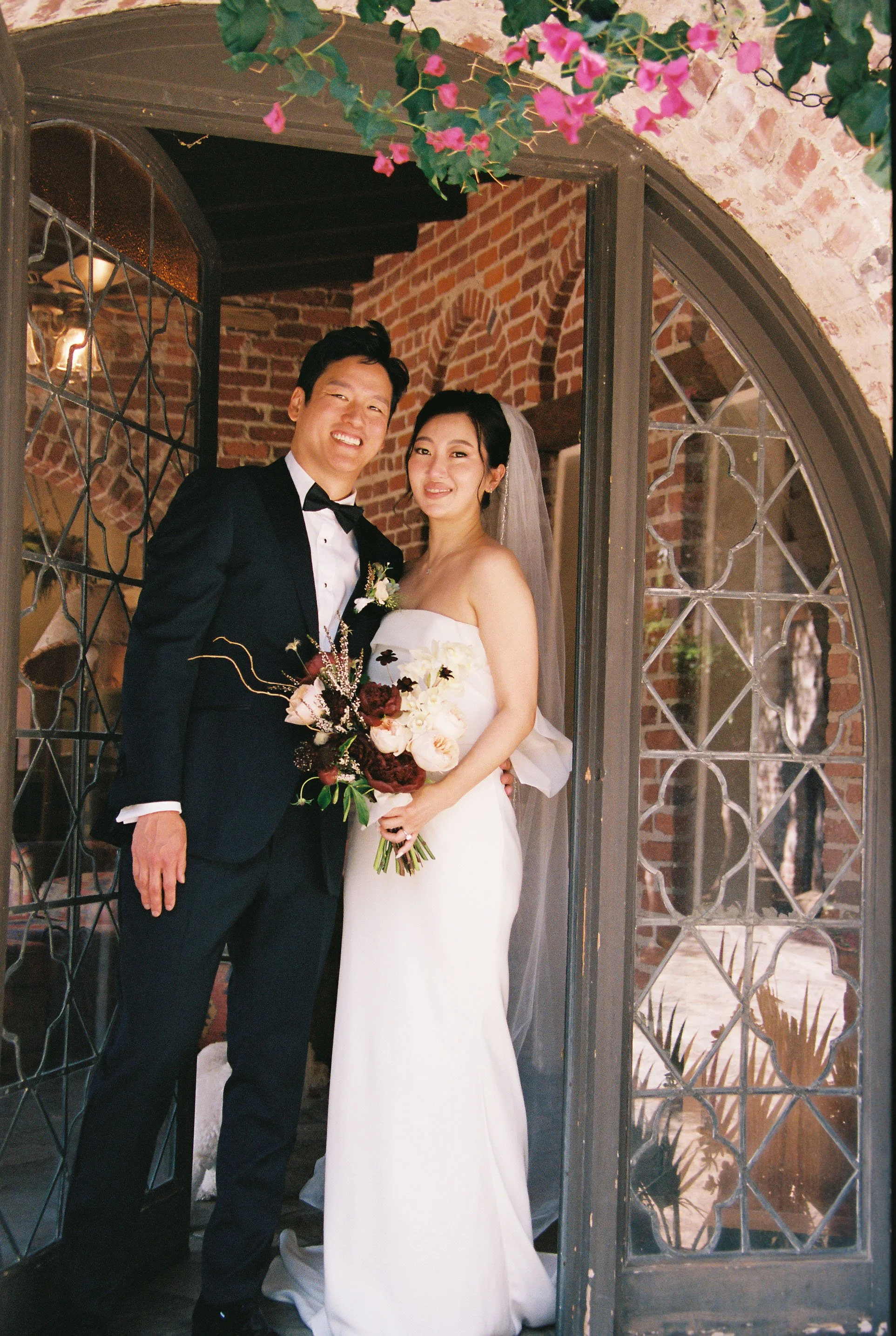 Hummingbird Nest Ranch Wedding On Film - Joyce &amp; Jeff 