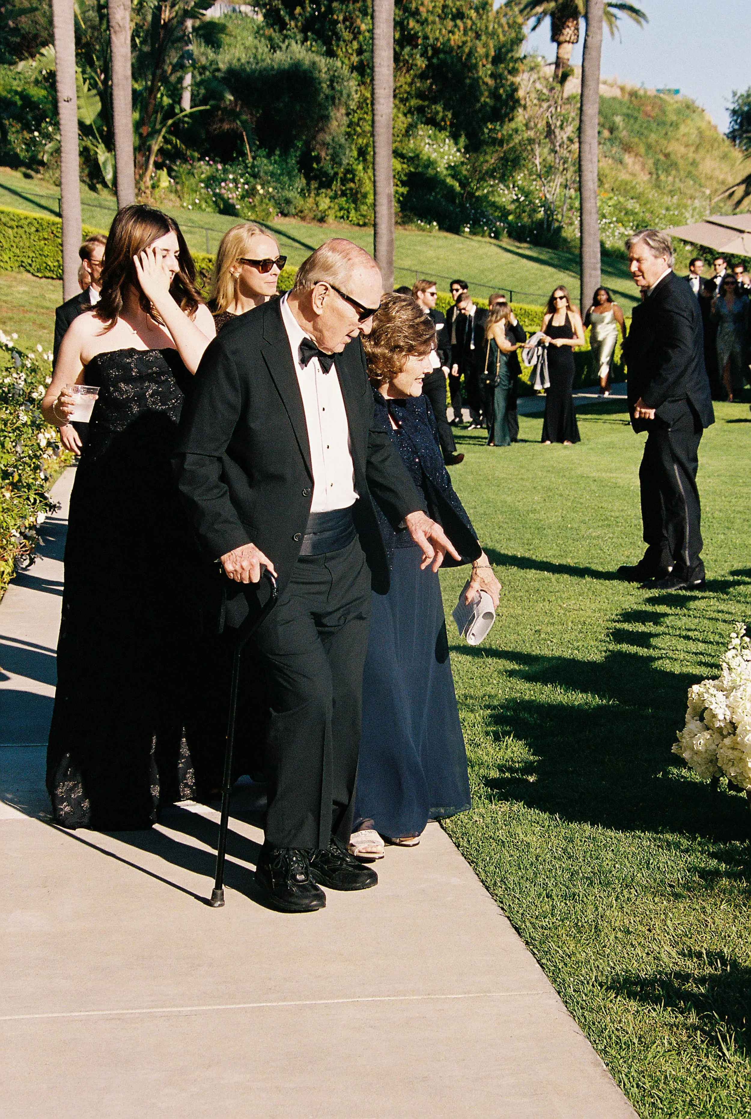0185647_0185647-R1-008-2A.jpg