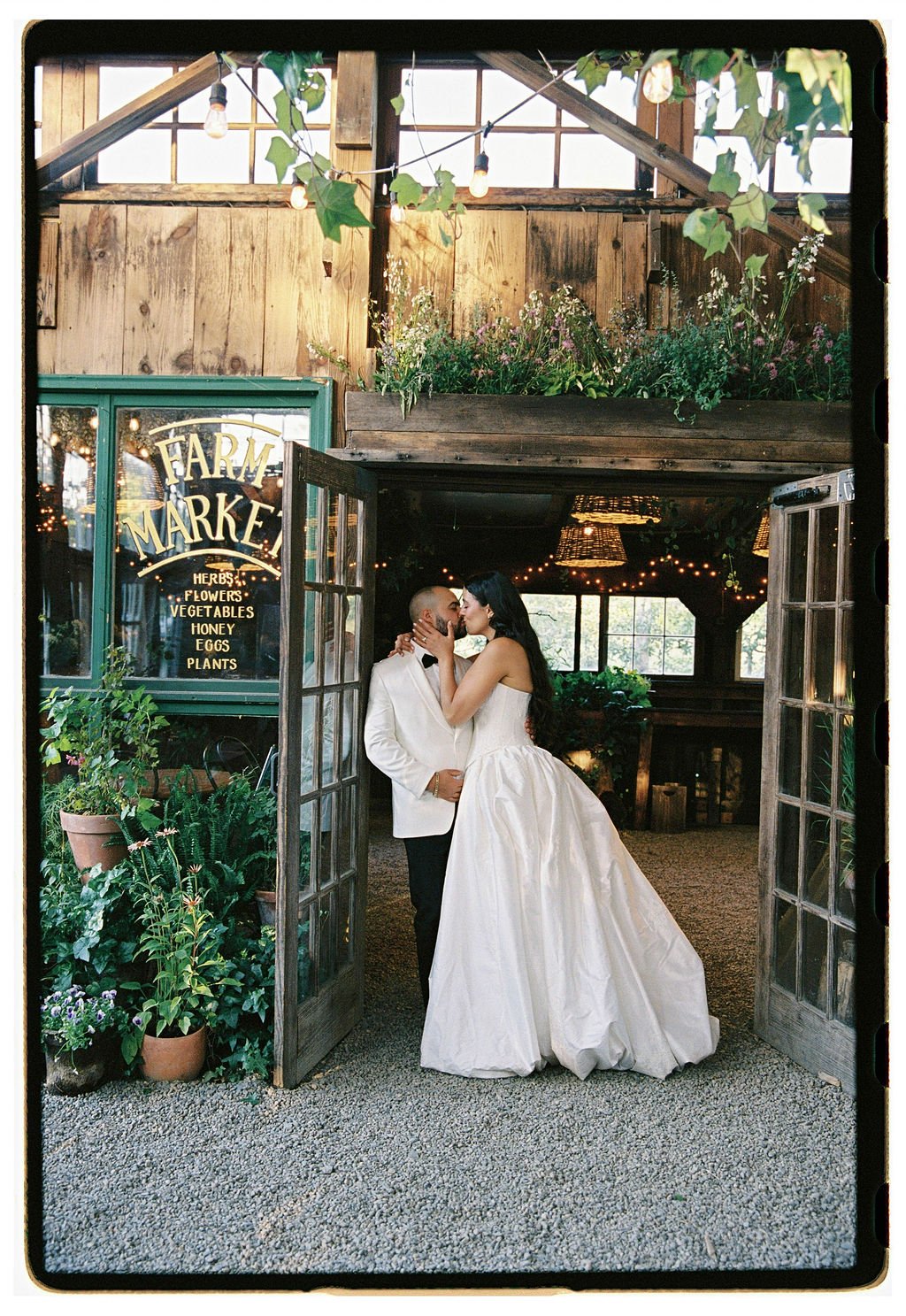A Playful Hudson Valley Wedding on Film | Alexandra &amp; Michael at Blooming Hill Farm
