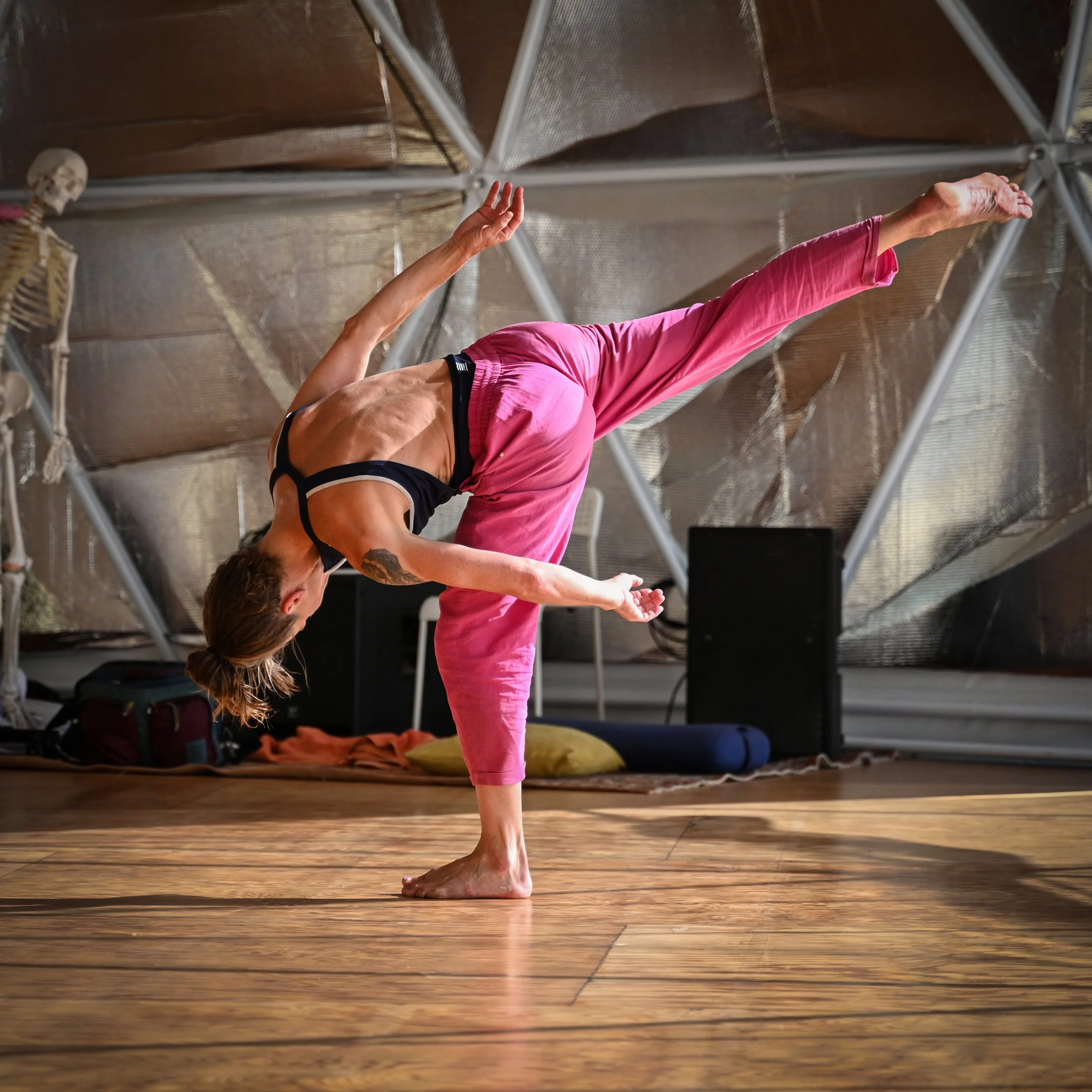 Axis Syllabus, Capoeira and Contact Improvisation with Nuria Bowart 2026