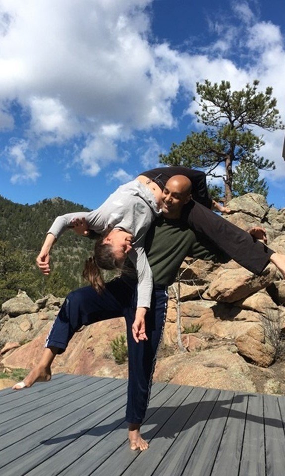 Dancing with Lightness in Contact Improvisation - Alicia Grayson