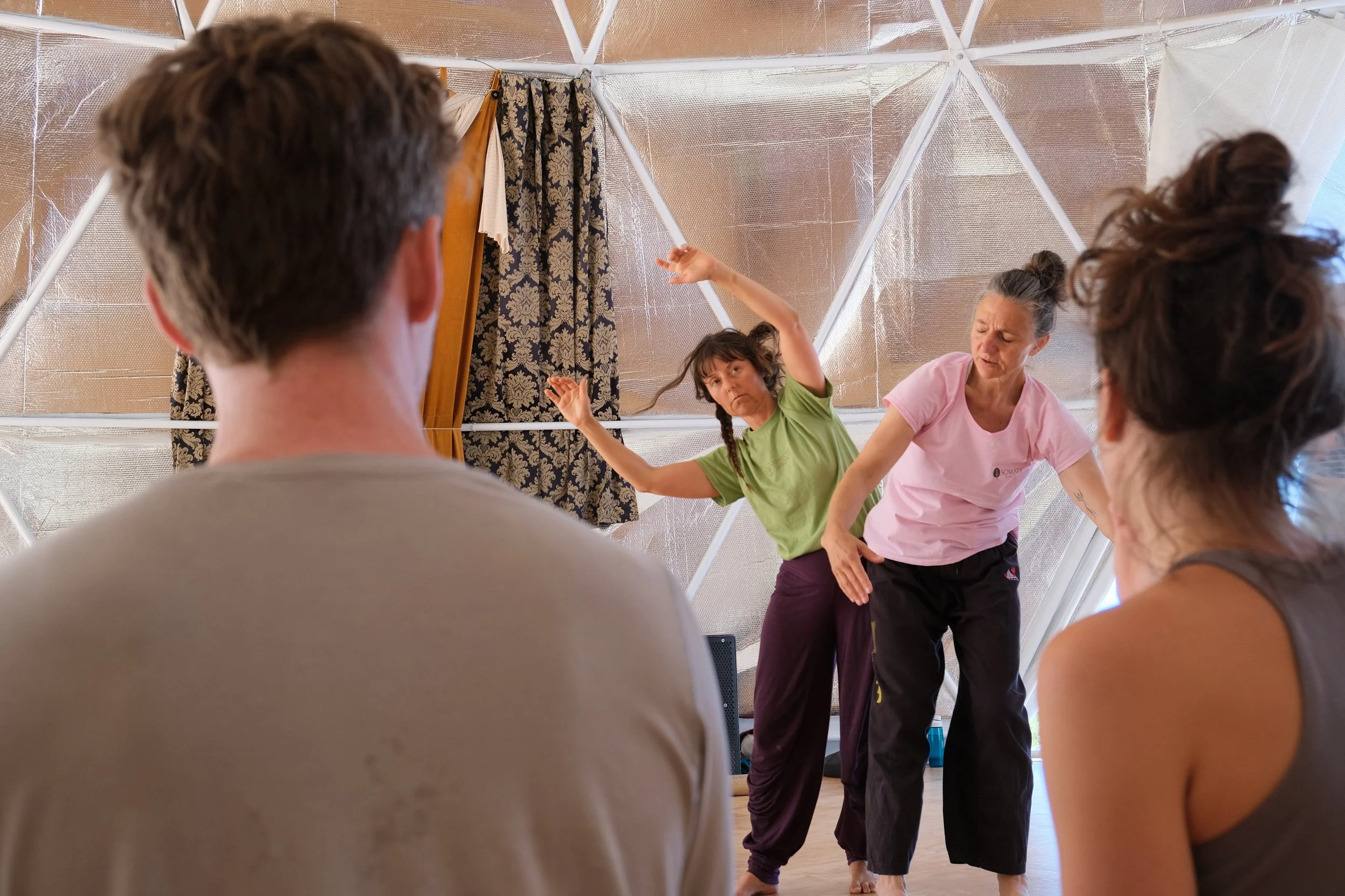 Selena & Eszter2.JPG