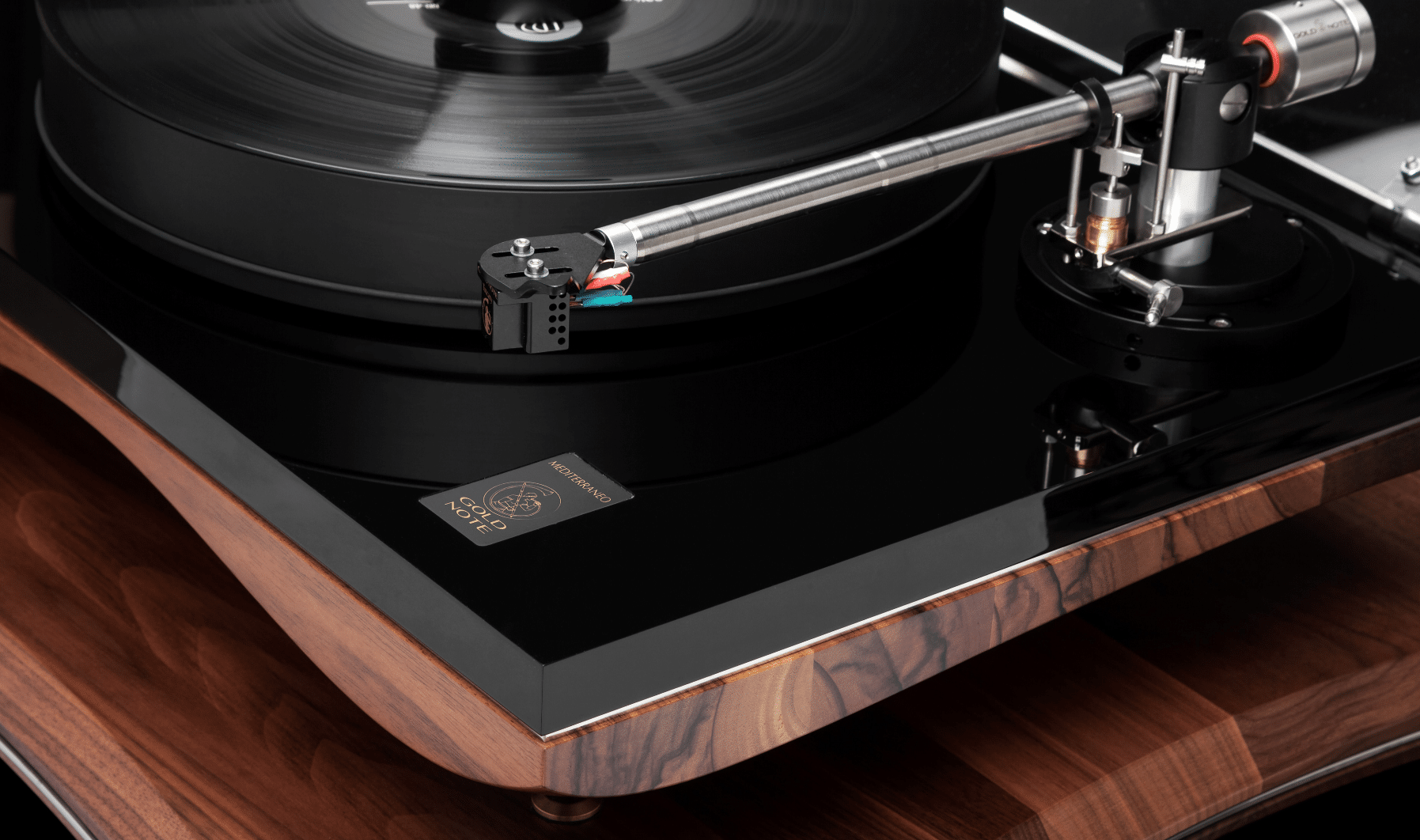 Gold Note Mediterraneo Turntable