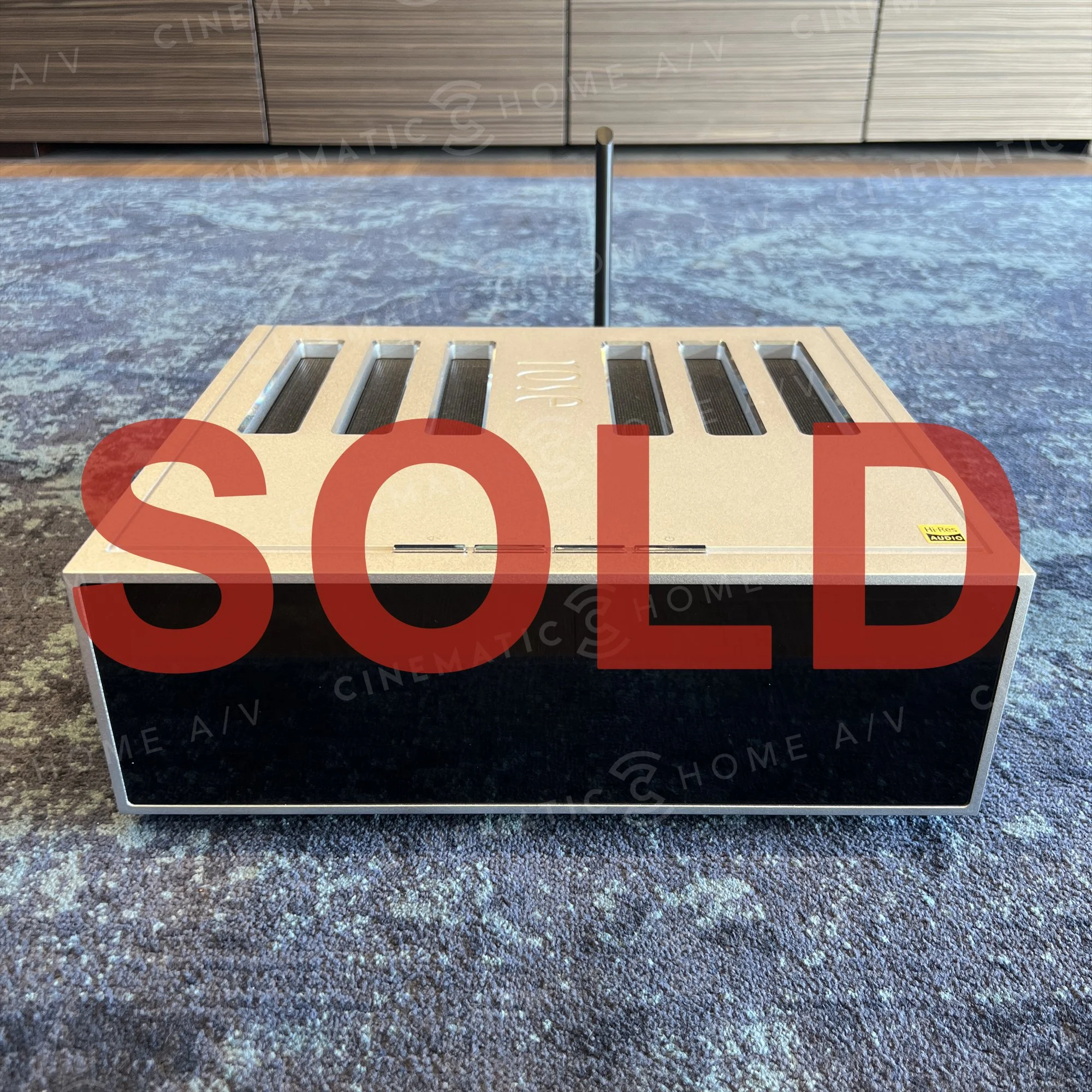 HiFi Rose RS520 Wireless Network Streamer & Integrated Amplifier