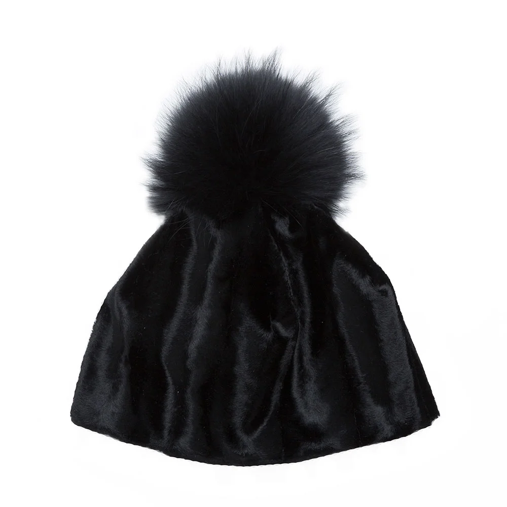 Black faux fur hat