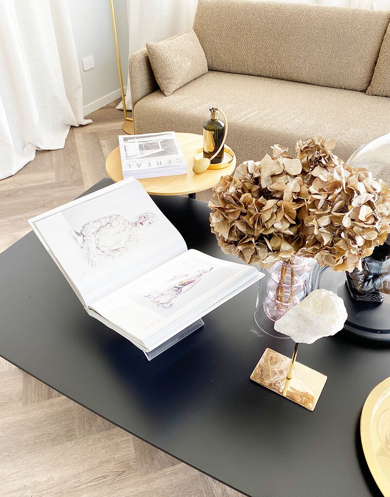 6-simple-ideas-to-help-you-create-beautiful-vignettes-in-your-home-simple-ideas-to-help-you-create-beautiful-vignettes-in-your-home-from-Interior-Designer-Shelley-Ferguson---coffee-table-with-books-and-objects.jpg