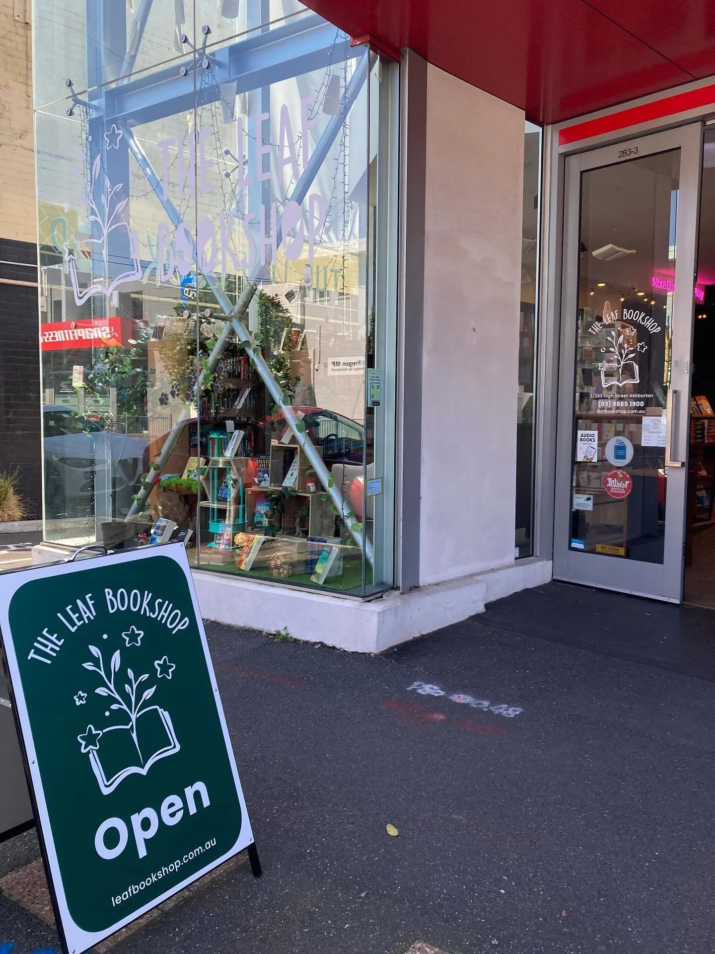 Loving the glow up @theleafbookshop has had. Unfortunately so did the twins who ran riot, their lack of book shop decorum is unsurprising, but I do admire their enthusiasm. 
I signed a couple of books (specifically mine) and bought some to add to the