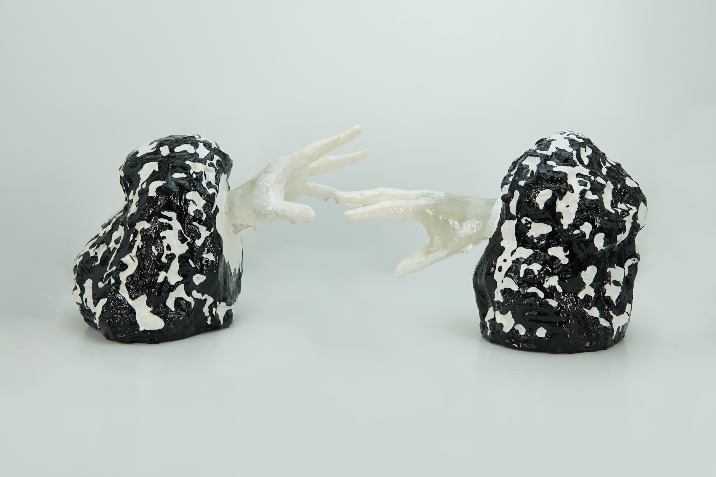 In Dancing on Jupiter, artist Sophia Huang uses color, form, and texture to reflect the emotional aftermath of a romantic rupture, tracing how a bond once defined by expansion and possibility collapses into separation and loss.