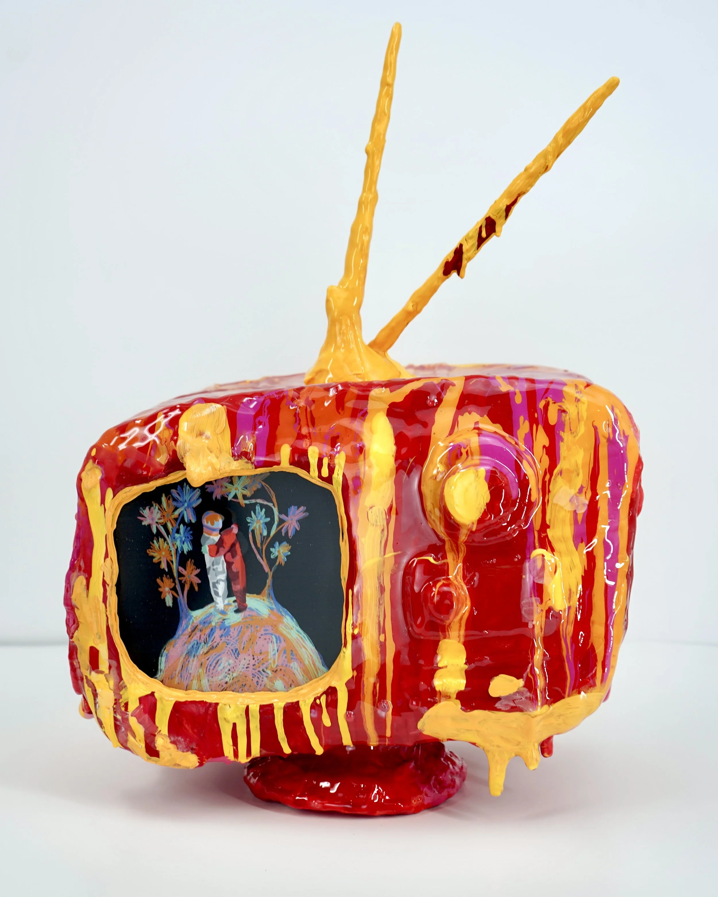 Front view of melting television sculpture by contemporary artist Sophia Huang, mixed media sculpture with resin, paint, and embedded lenticular print, abstract TV form