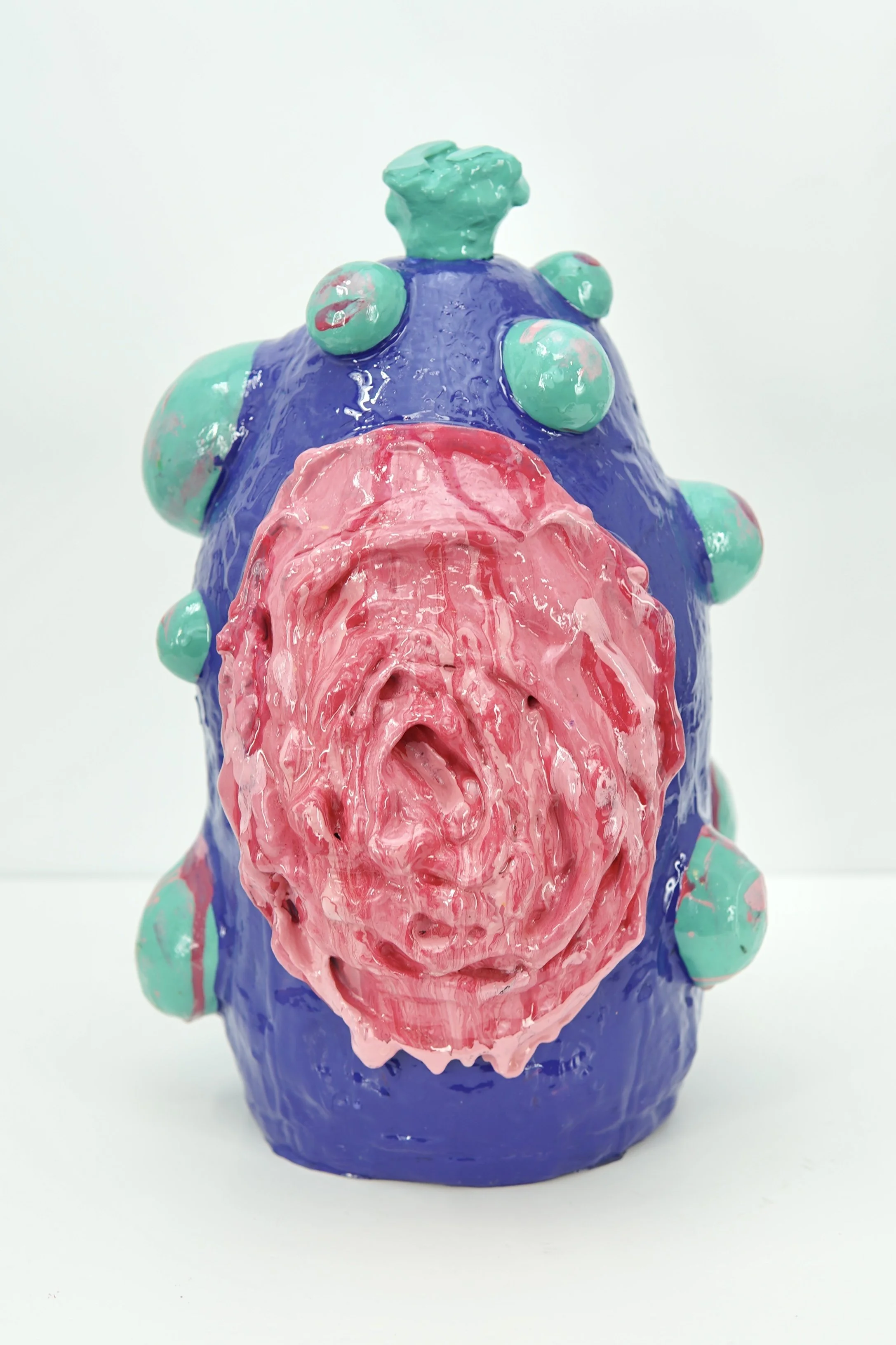 In Ash Banquet, artist Sophia Huang creates abstract resin and clay foam vessels containing the ashes of burned letters to past lovers and former selves, transforming grief into a ritual of containment, closure, and release.