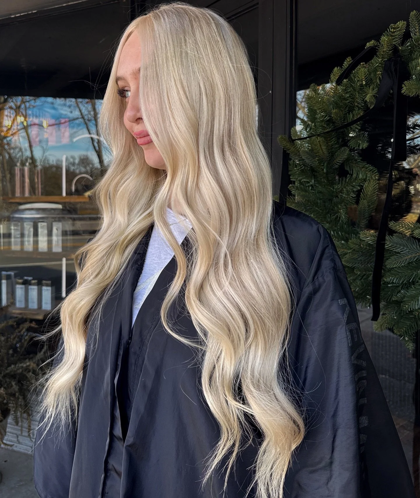 did you know - @hairbynoah.b is now booking new clients? 

trained the Siren way with a genuinely unmatched client experience. calm chair energy, listens actually, and takes his time in the best way.

emerging artist pricing is live for a limited tim