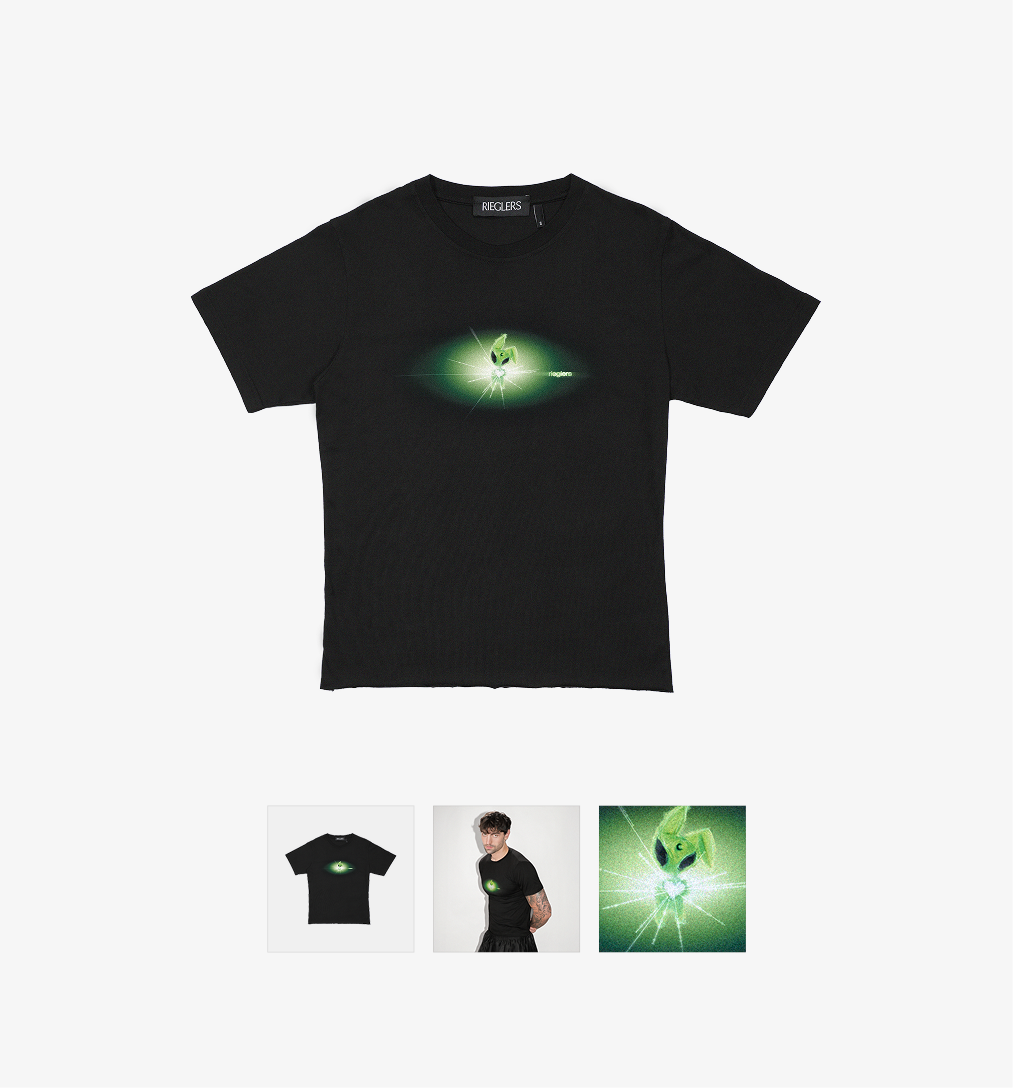'Kika' Alien Fit Lite Shirt