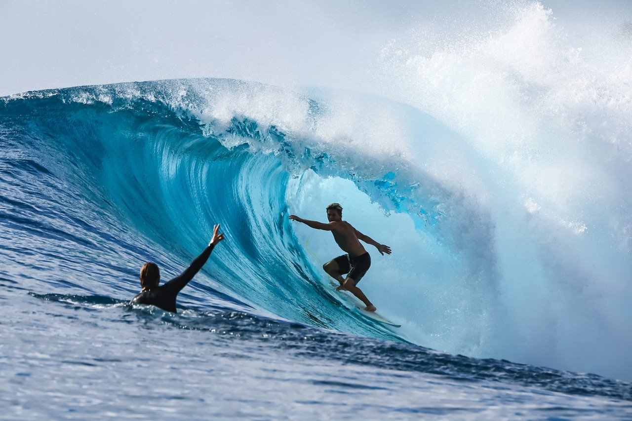 Next best thing to getting barreled is watching a mate get barrelled