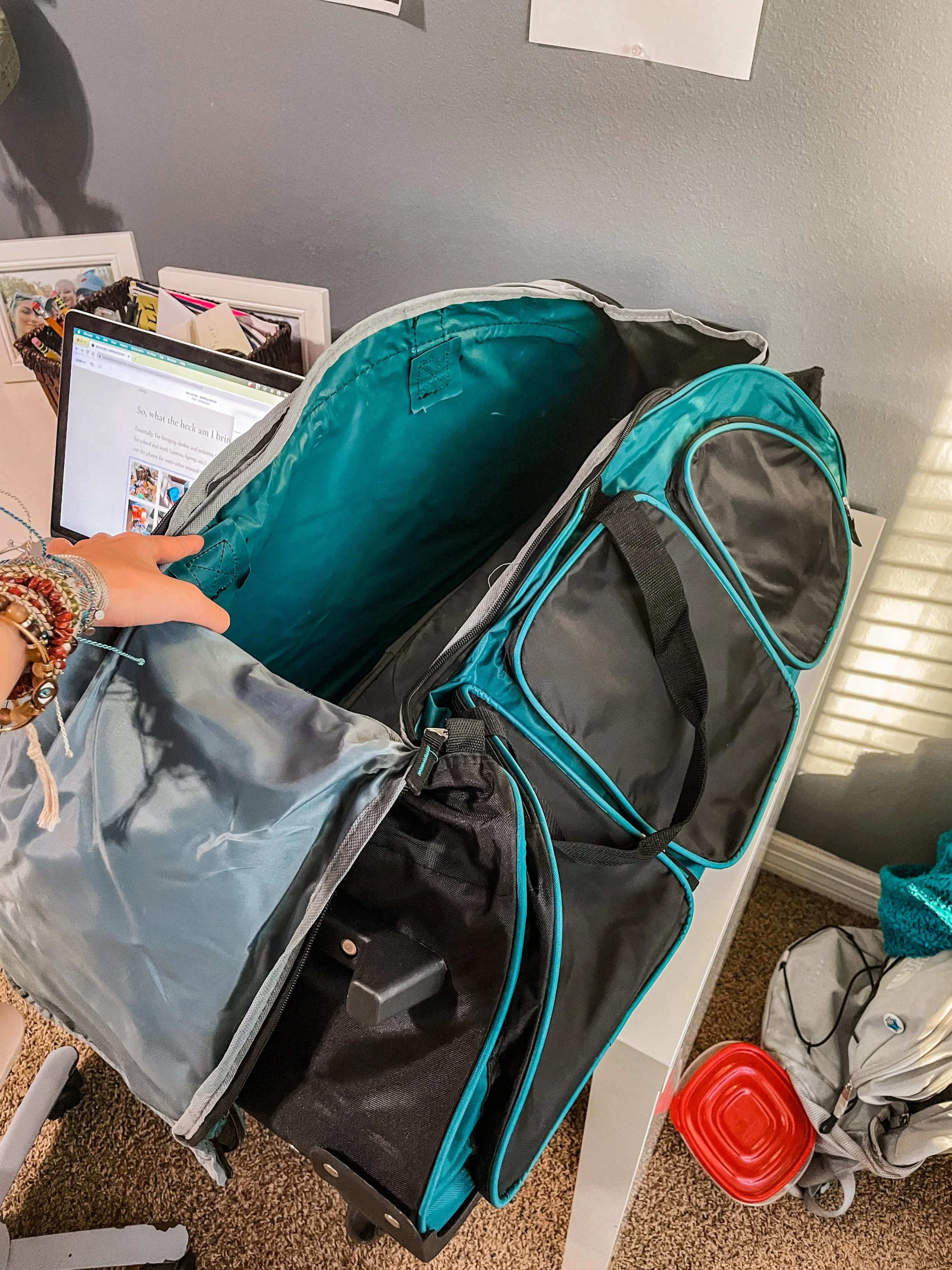 (Another) new suitcase