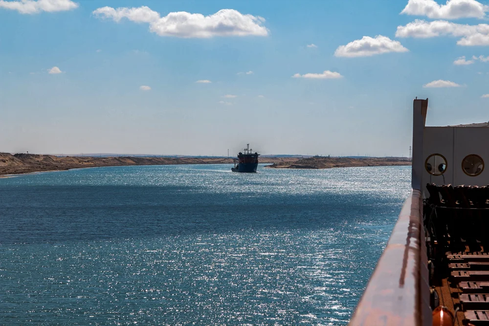 20230218_suezcanal_1.jpg