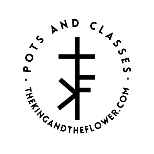 The King and The Flower Pottery