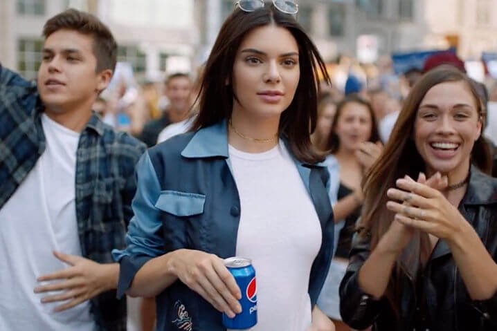 kendall jenner pepsi ad 2017
