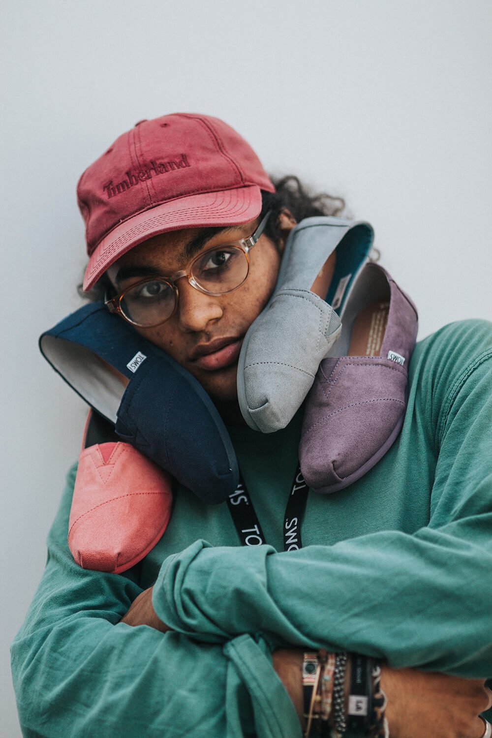 TOMS shoes one for one brand corporate social responsibility relevance authenticity