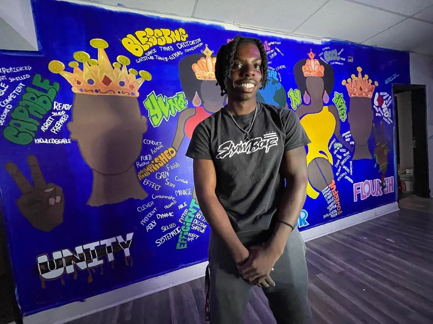 Meet Kordell, a standout for YVNG Moguls Training 22&rsquo;. At 18, Kordell attends Morehouse, majoring in psychology and is a globally ranked skateboarder. His blessing of art &ldquo;Black Positivity&rdquo; is featured at Studioplace. Congrats! IG:@